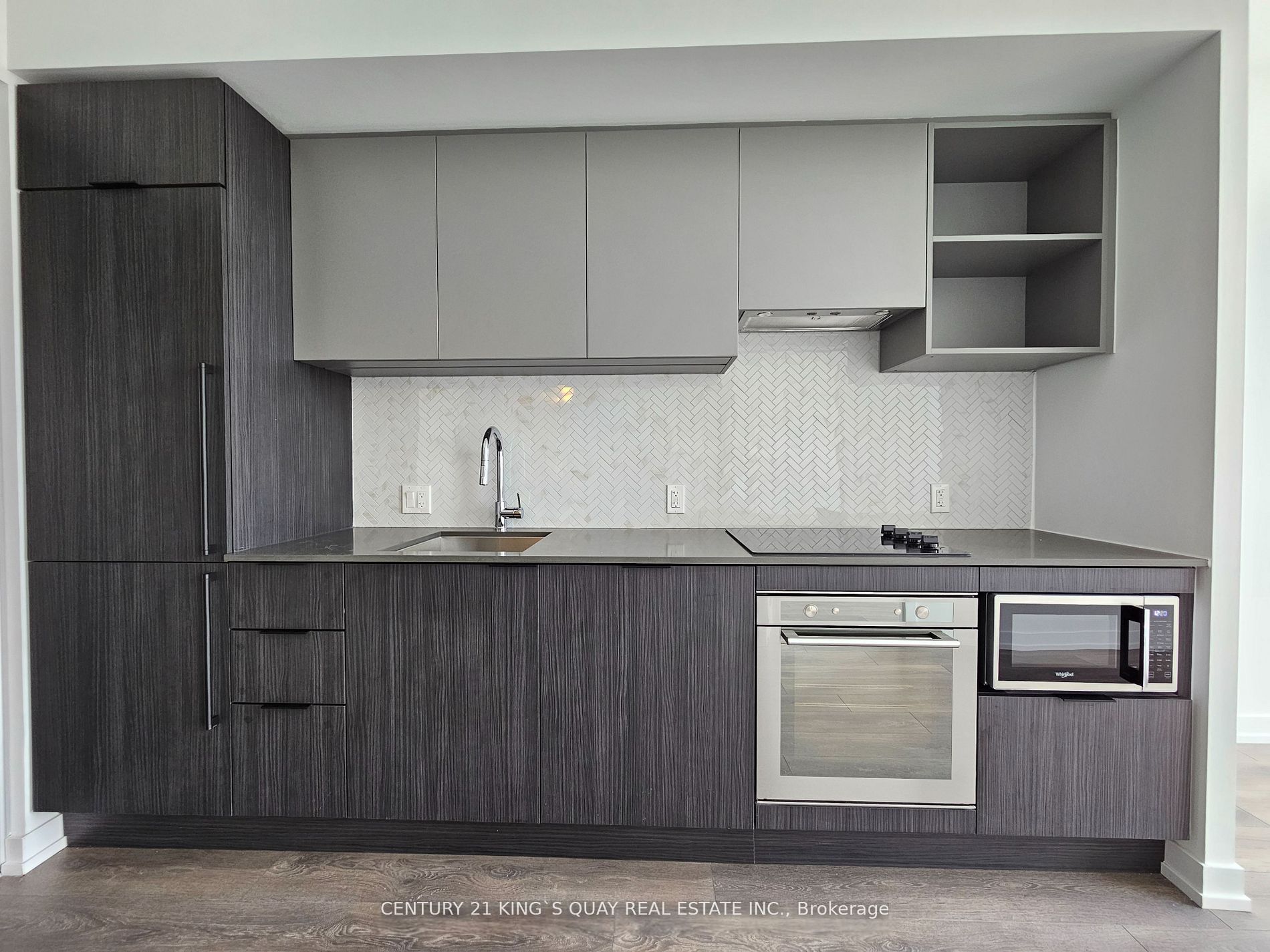 82 Dalhousie Street 3801, Toronto, ON M5B 0C5 photo 5