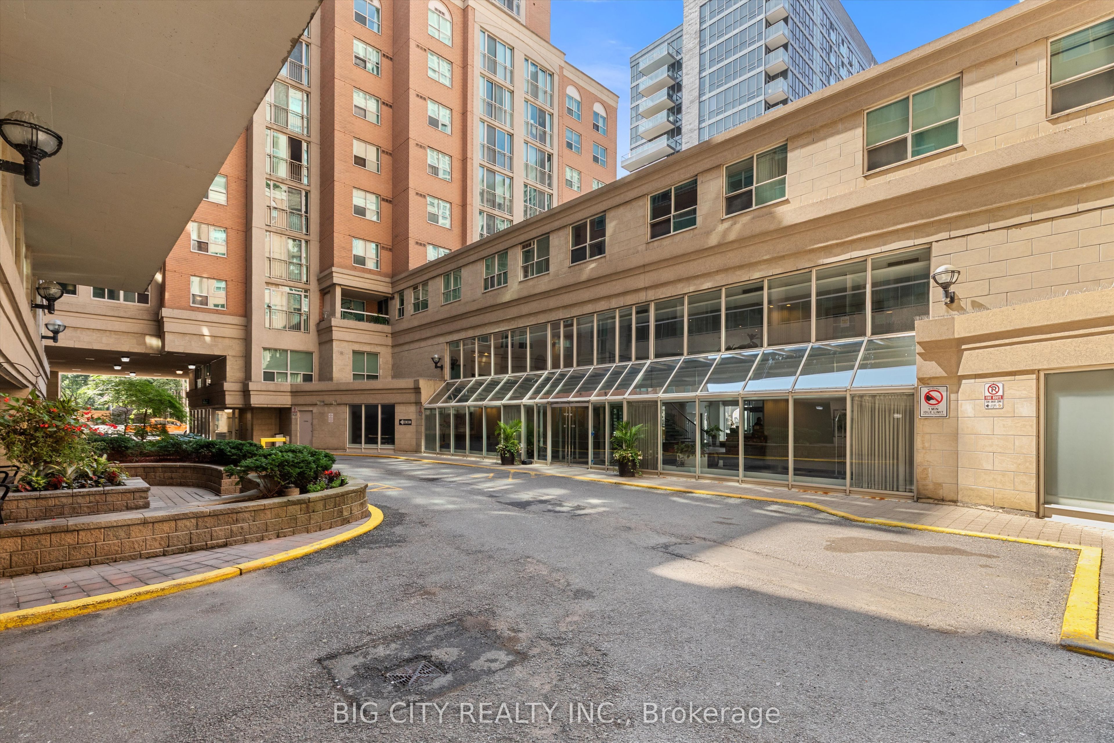 313 Richmond Street E 556, Toronto, ON M5A 4S7 photo 4