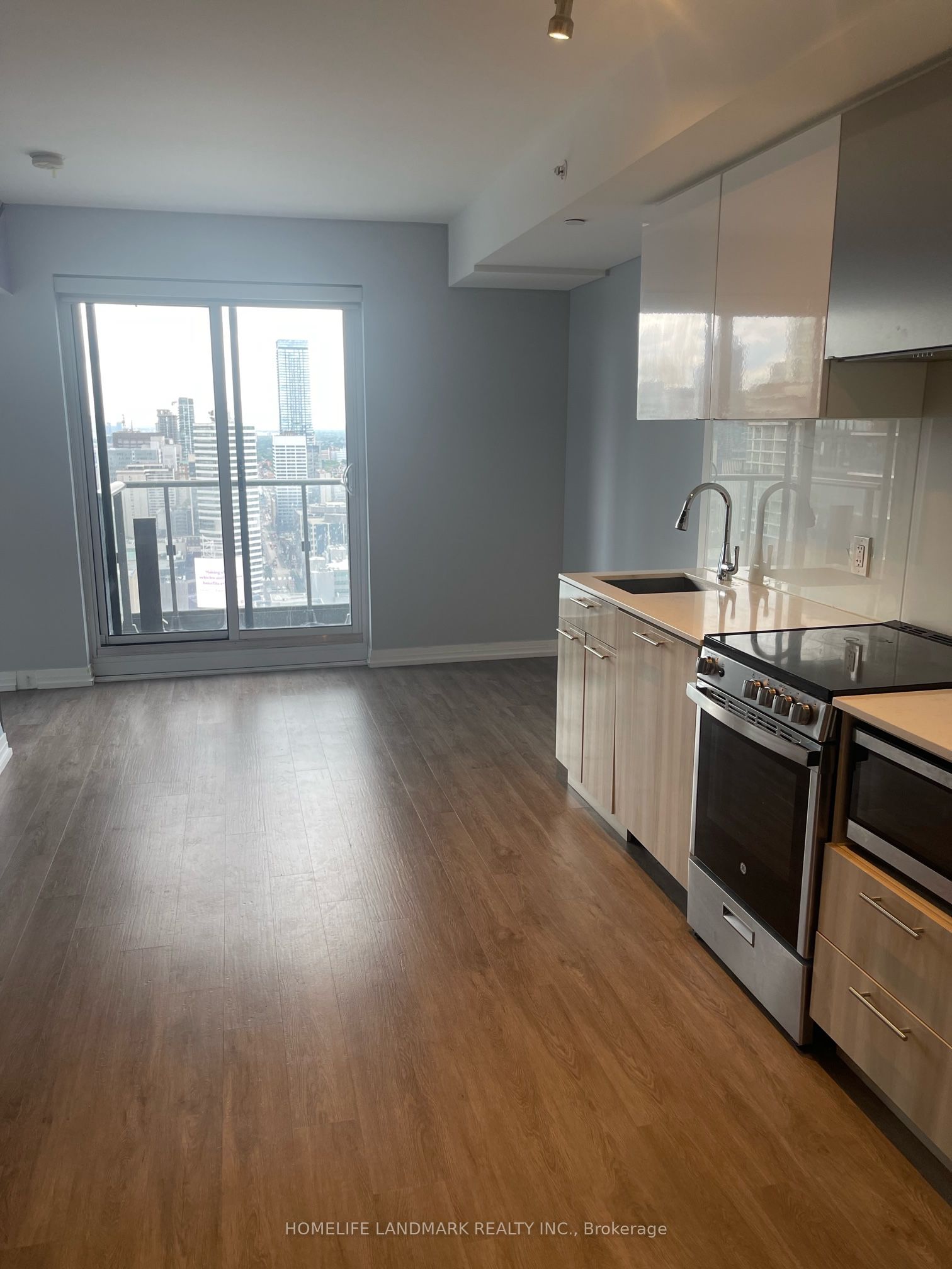 251 Jarvis Street 4108, Toronto, ON M5B 0C3 photo 5