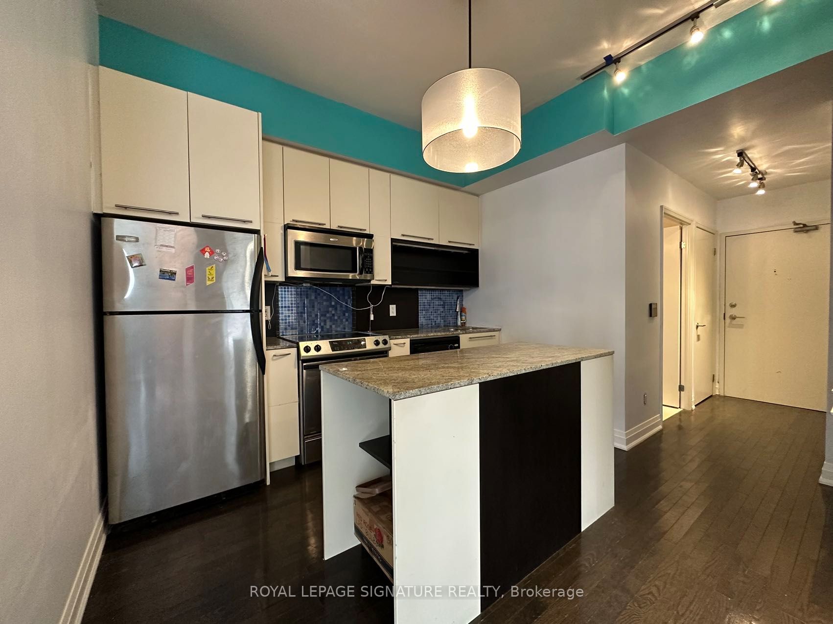 21 Carlton Street 1905, Toronto, ON M5B 1L3 photo 4