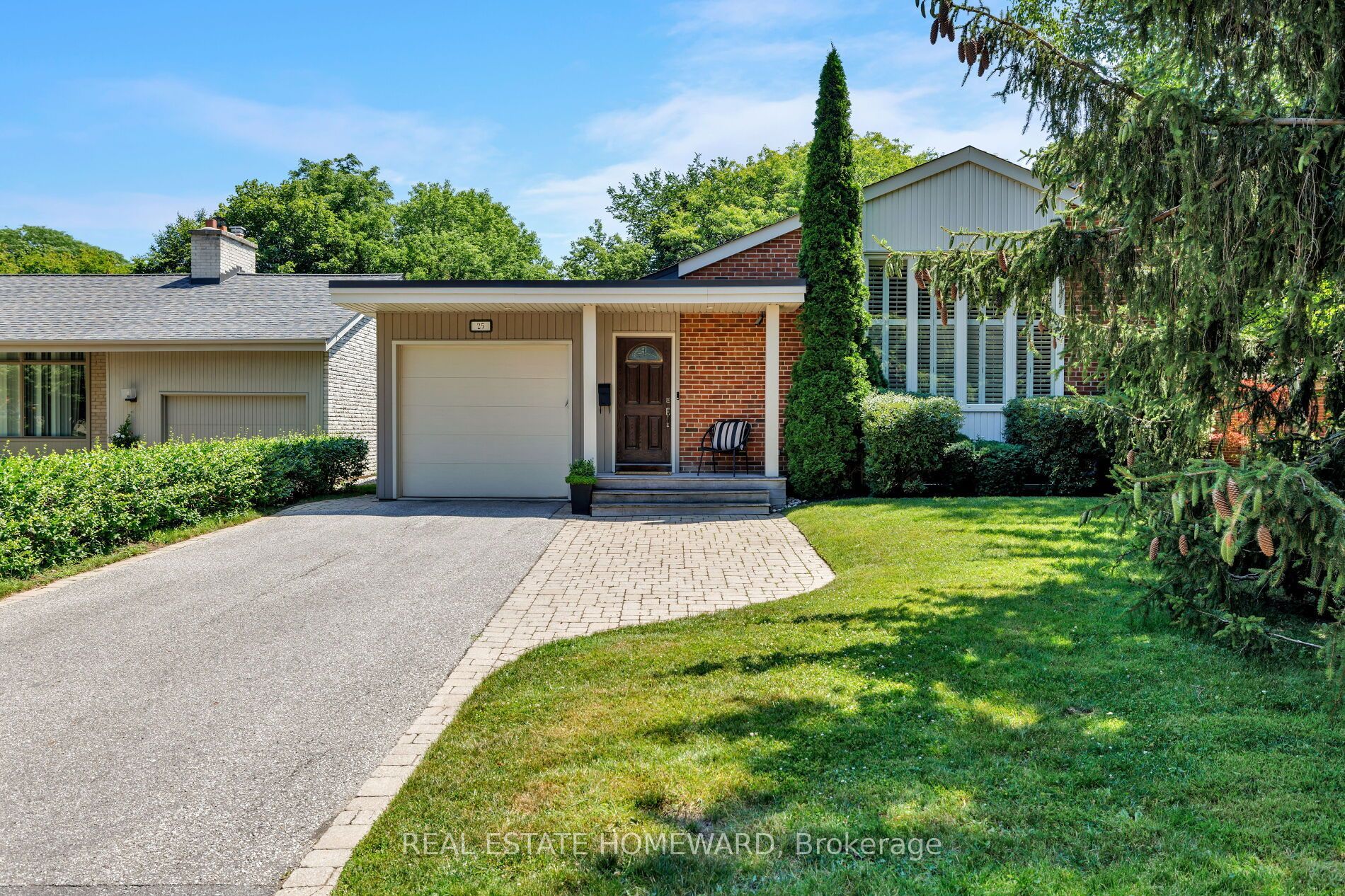 25 Talwood Drive, Toronto, ON M3B 2P4
