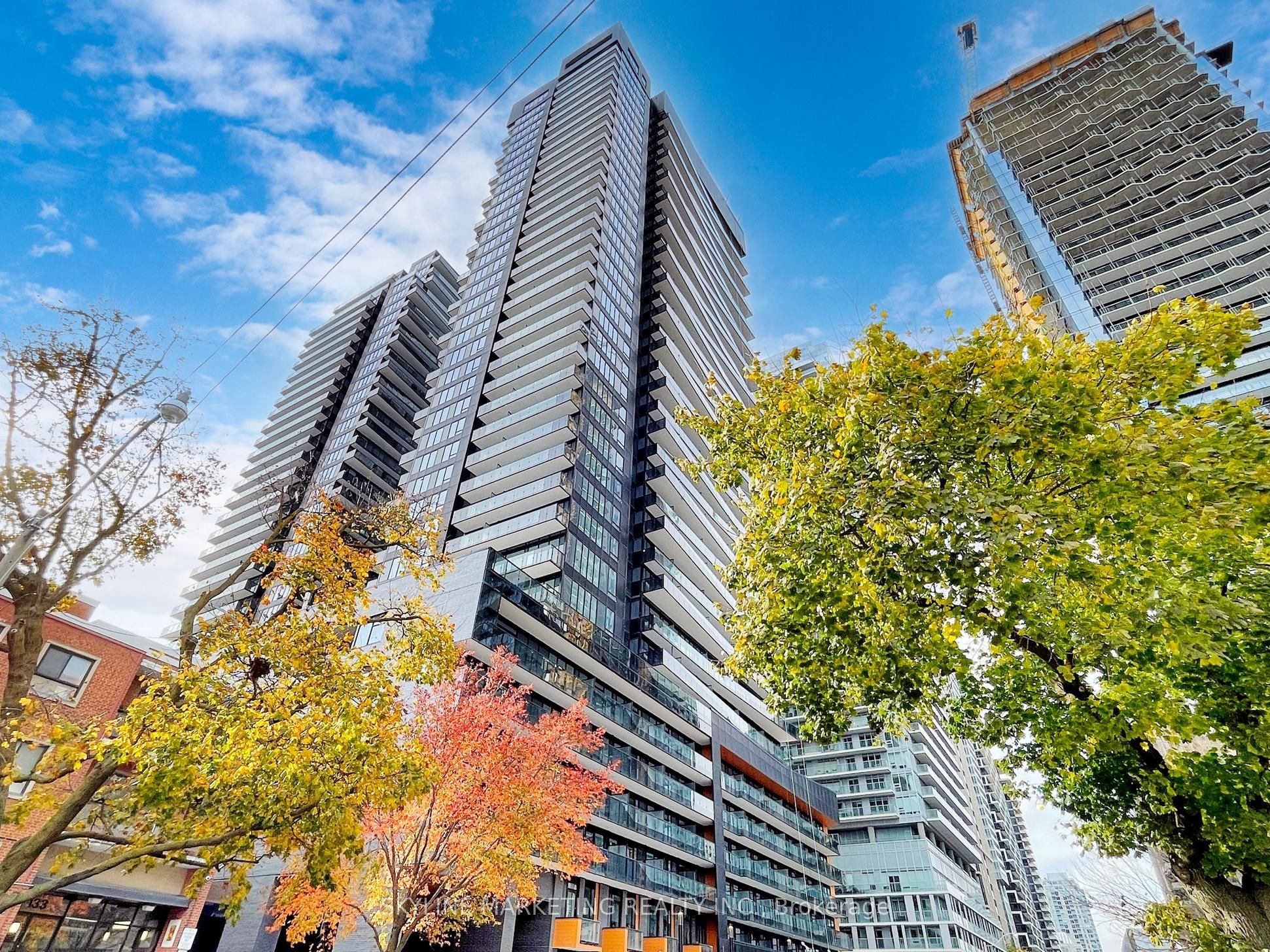 117 Broadway Avenue 509, Toronto, ON M4P 1V3 photo 2