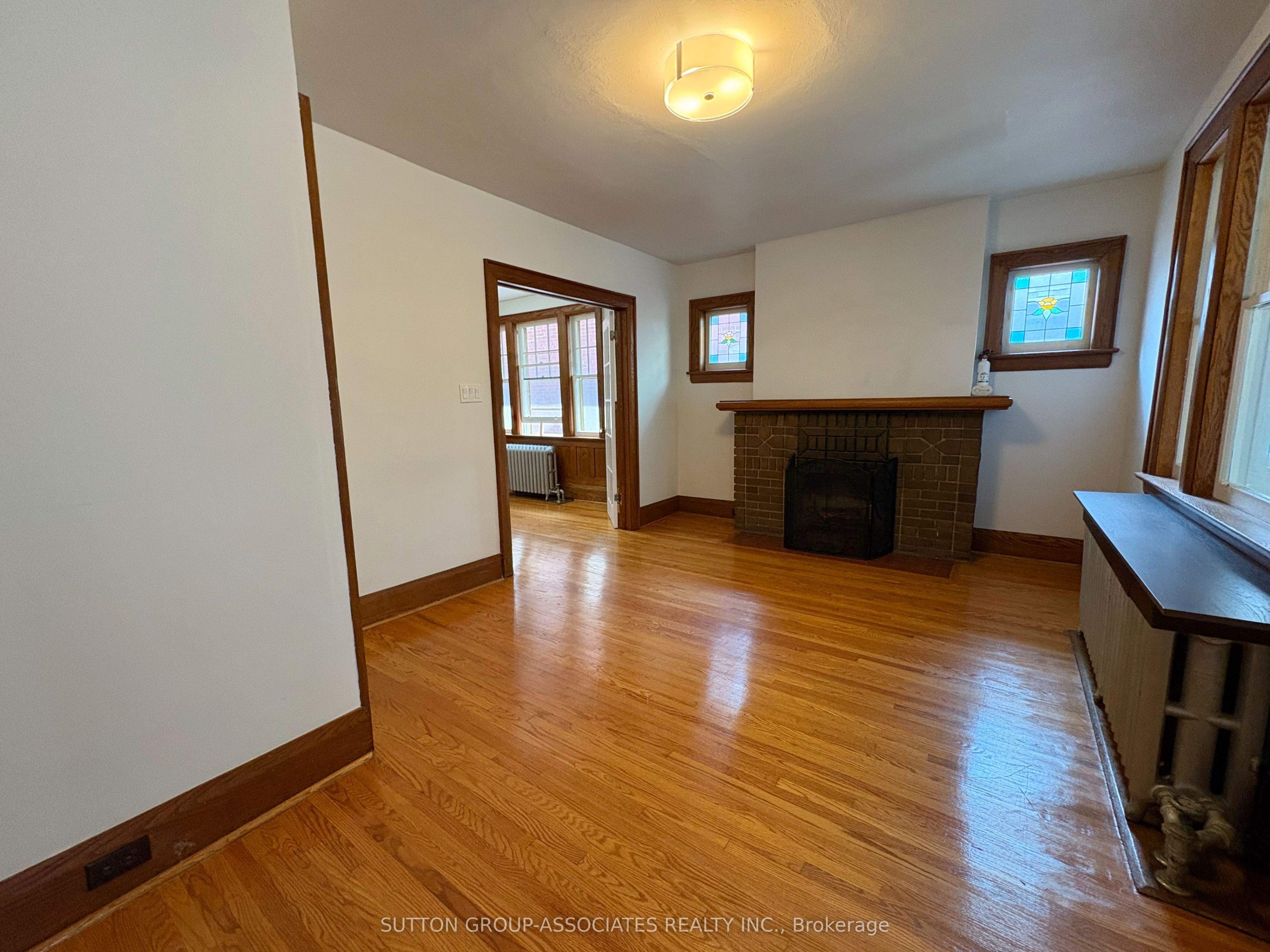 191 Arlington Avenue Upper, Toronto, ON M6C 2Z4 photo 3