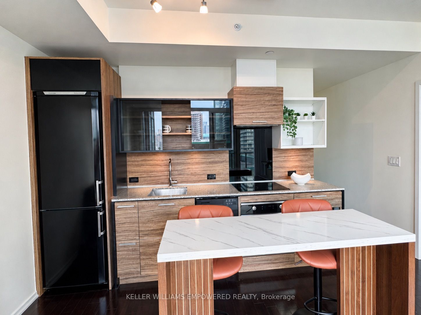 75 St Nicholas Street 1109, Toronto, ON M4Y 0A5 photo 3