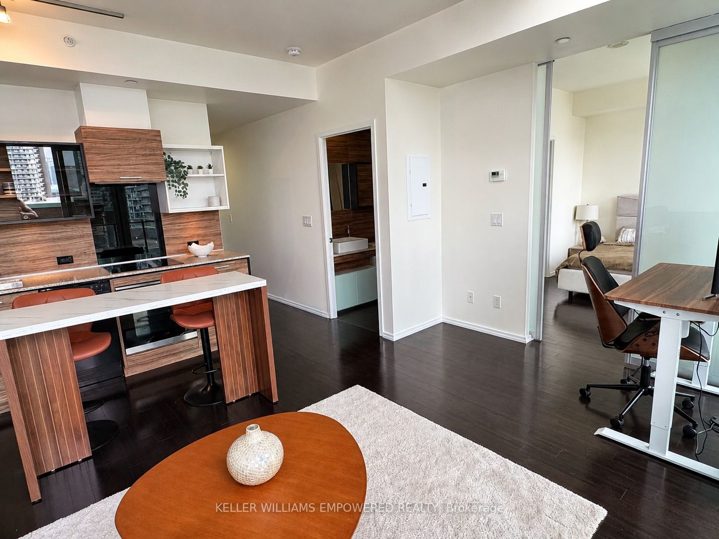 75 St Nicholas Street 1109, Toronto, ON M4Y 0A5 photo 5