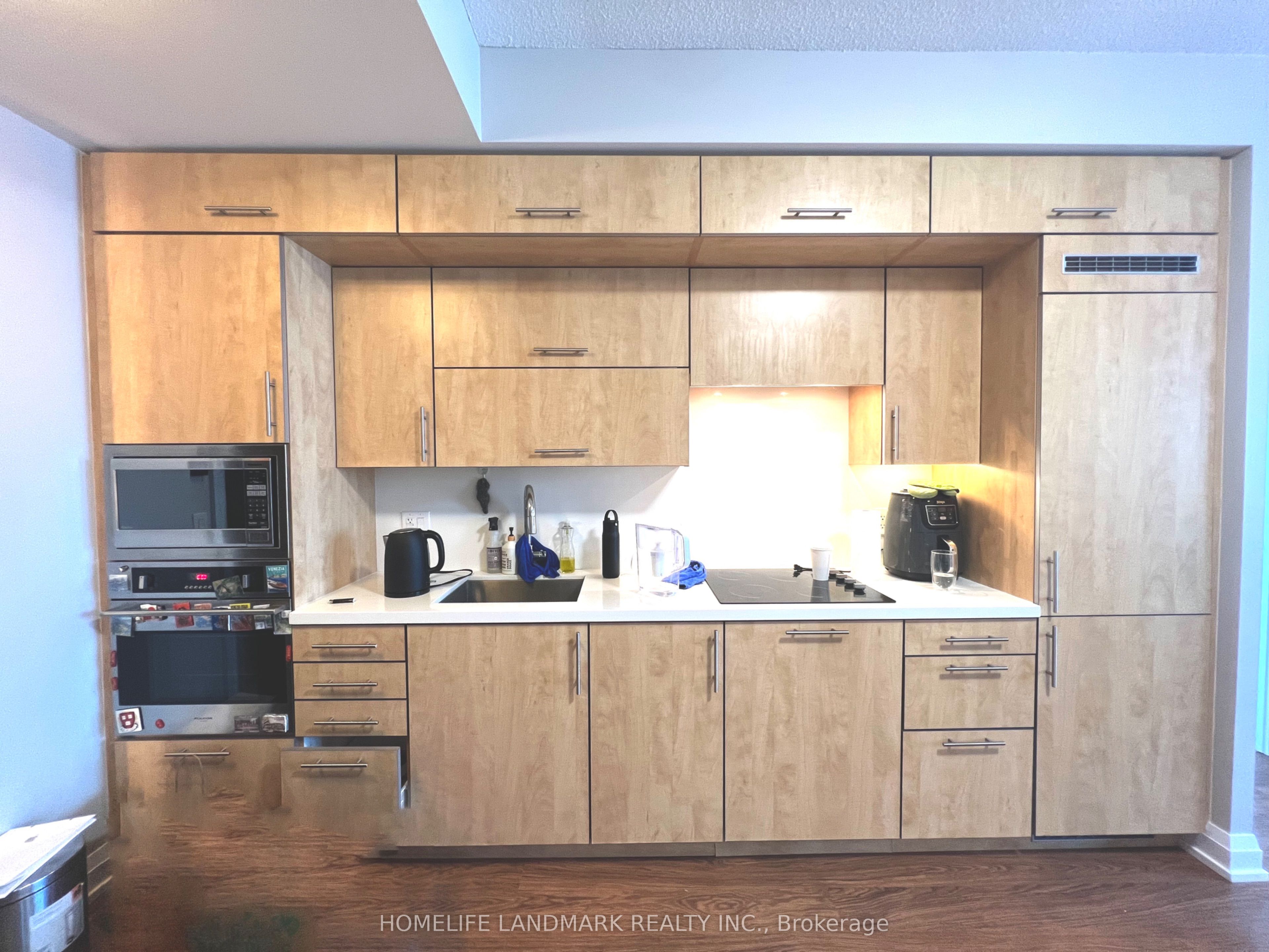 5 Sheppard Avenue E 2322, Toronto, ON M2N 0G4 photo 5