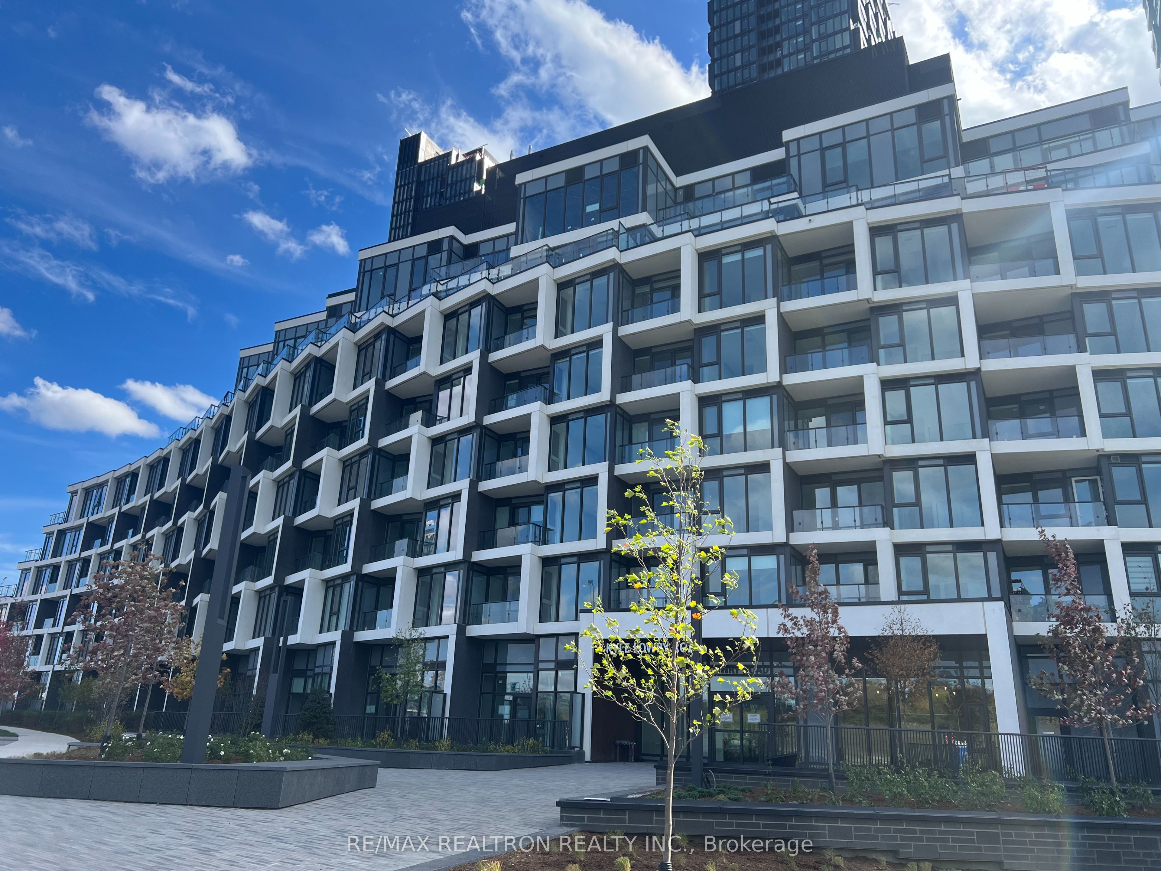 1 Kyle Lowry Road 624, Toronto, ON M3C 0S6