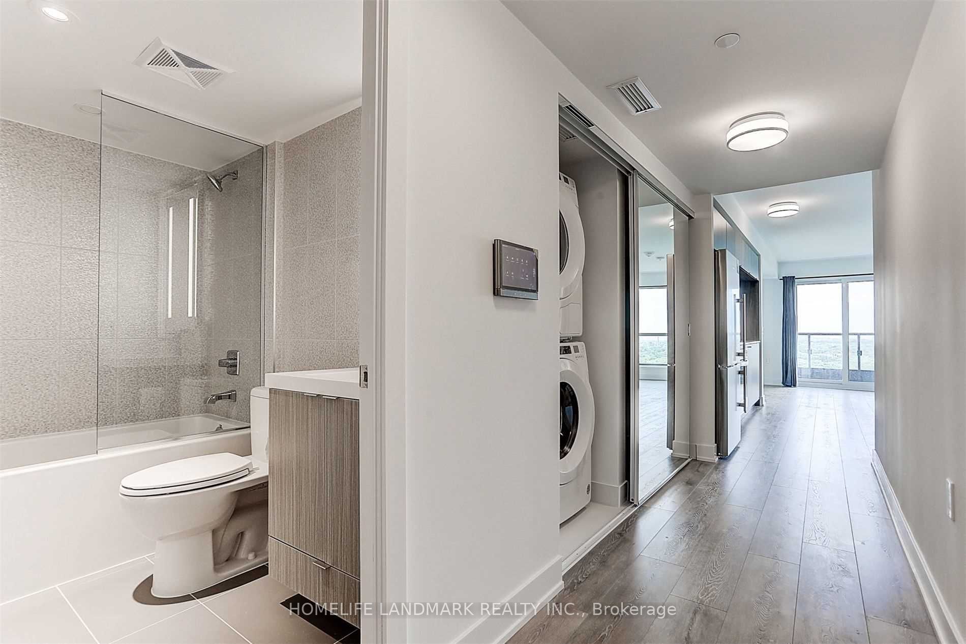 585 Bloor Street E 1618, Toronto, ON M4X 1J8 photo 5