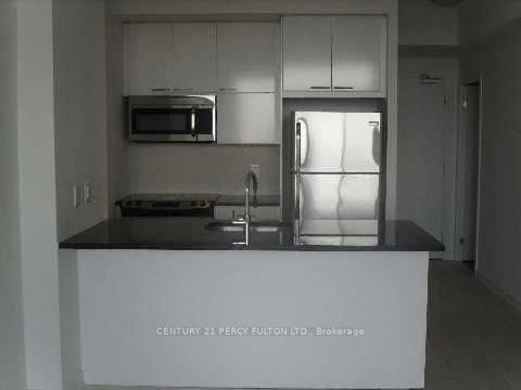 66 Forest Manor Road 1210, Toronto, ON M2J 1M6 photo 2