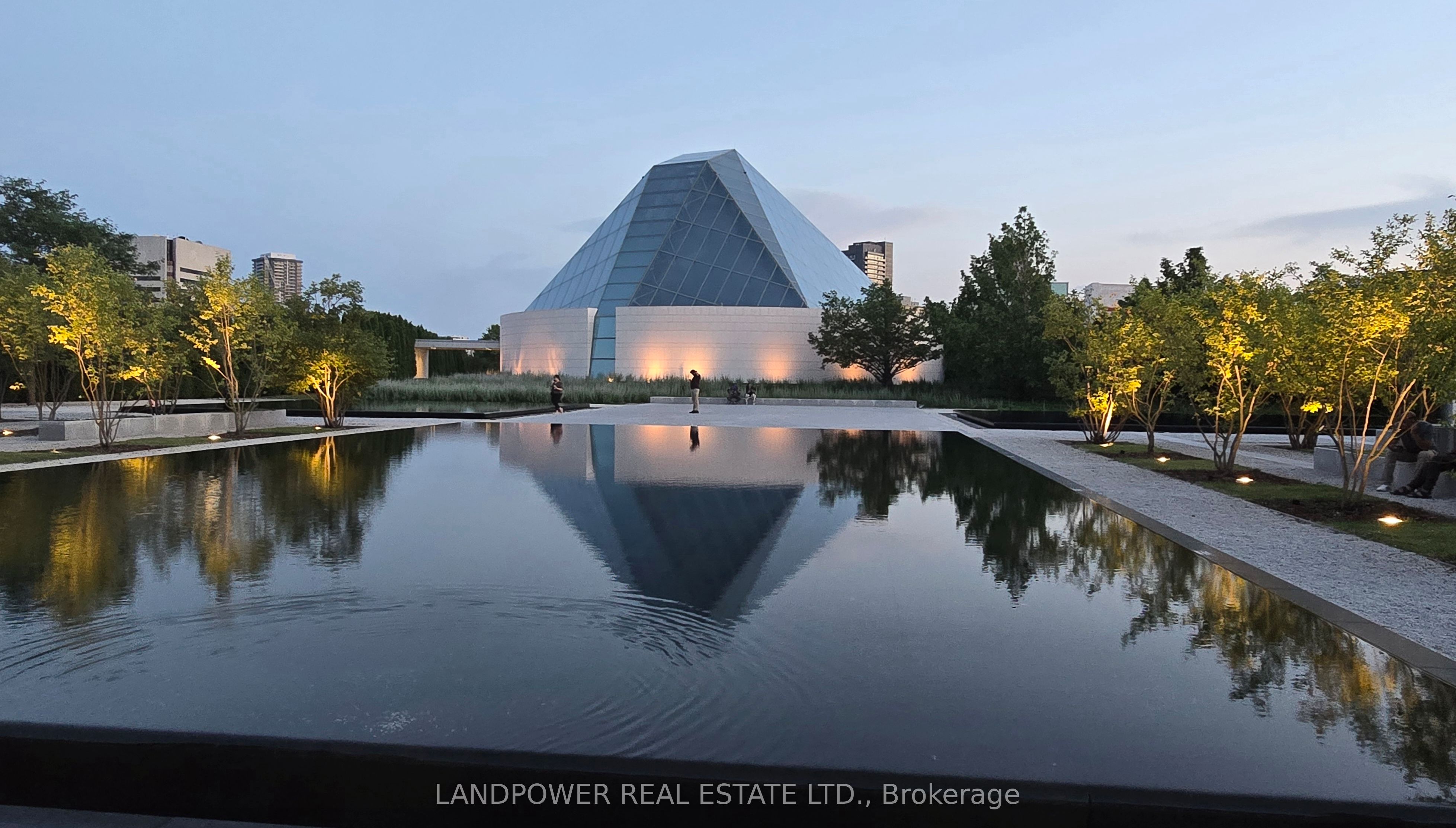 181 Wynford Drive 1001, Toronto, ON M3C 0C6 photo 4