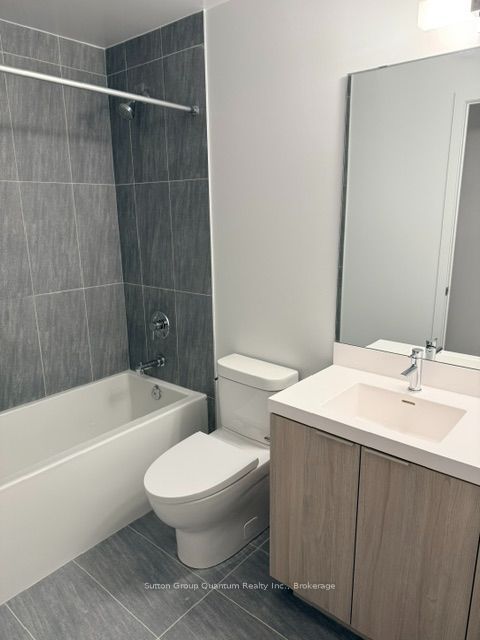 5858 Yonge Street, Toronto, ON M2M 0C6 photo 5
