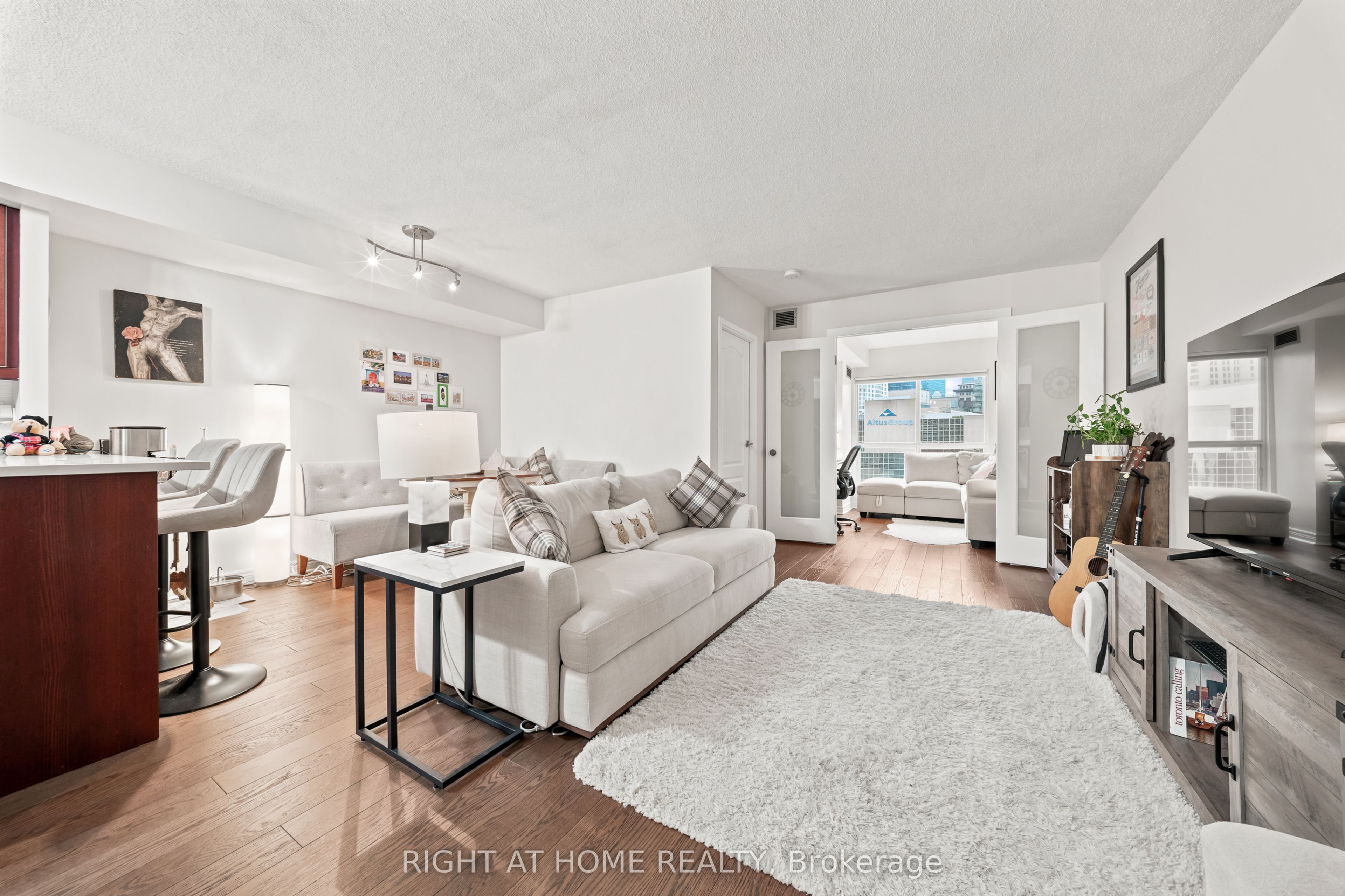 25 The Esplanade N/A 1610, Toronto, ON M5E 1W5 photo 3