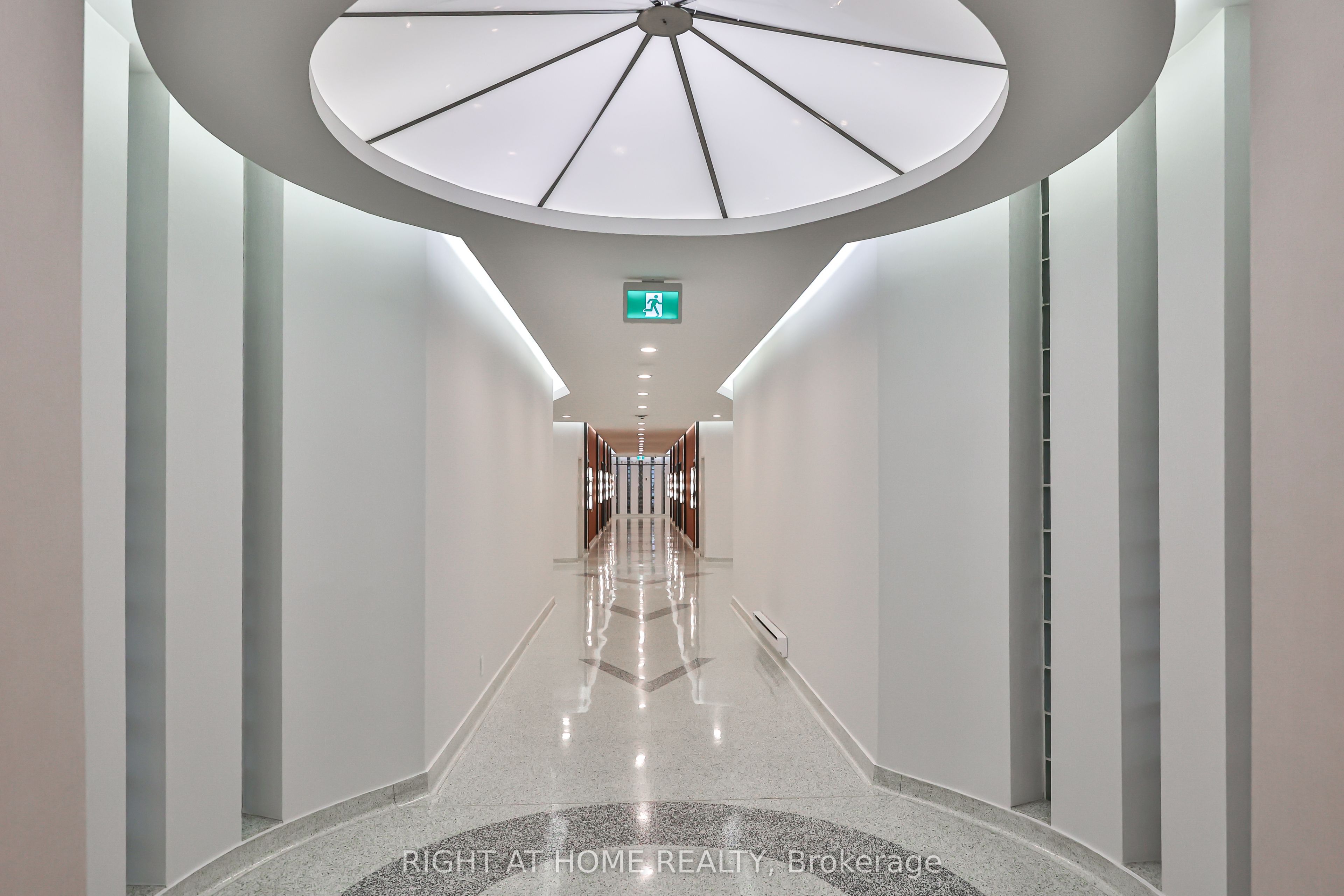 25 The Esplanade N/A 1610, Toronto, ON M5E 1W5 photo 5