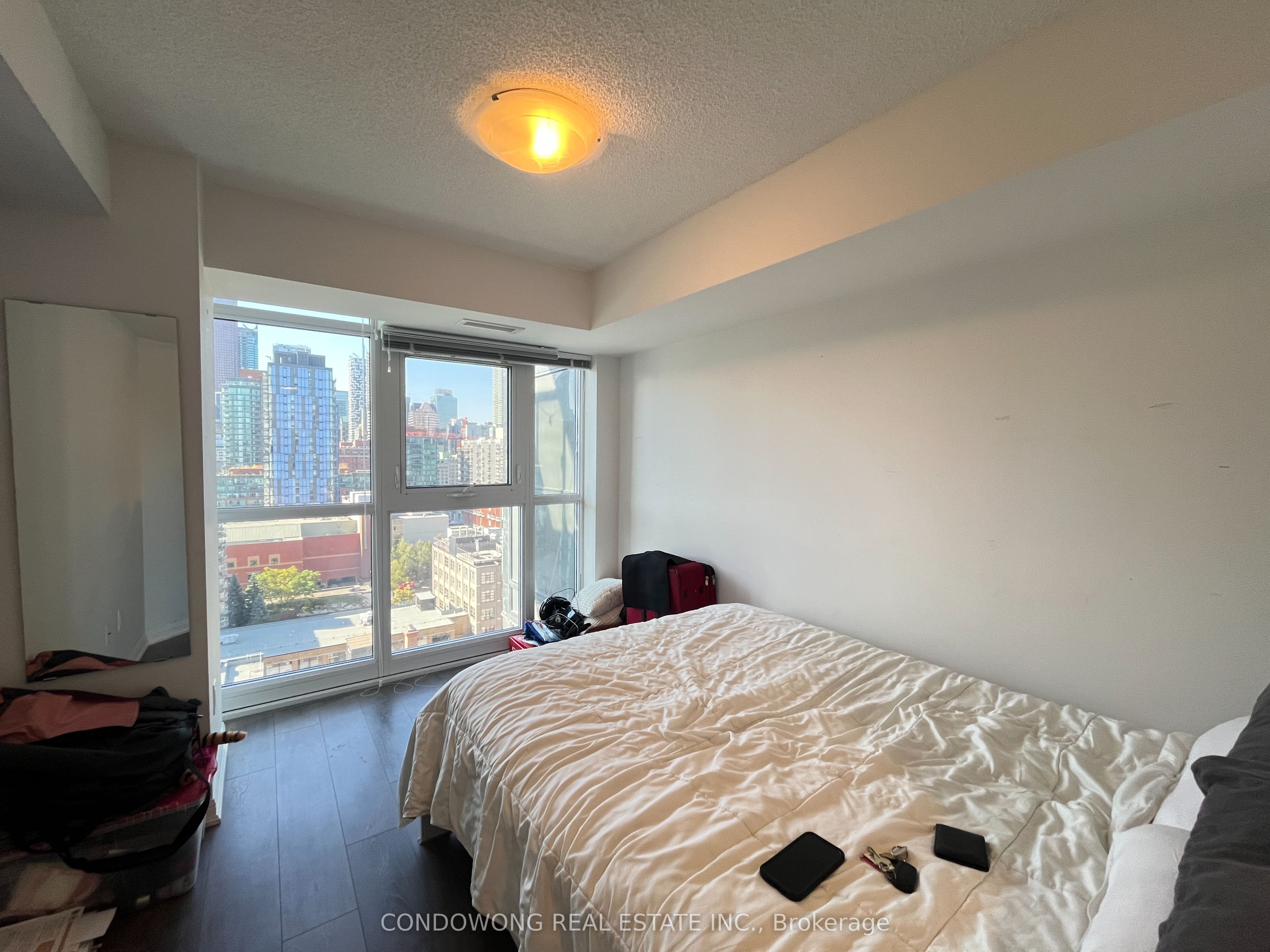 400 Adelaide Street E 1910, Toronto, ON M5A 4S3 photo 4