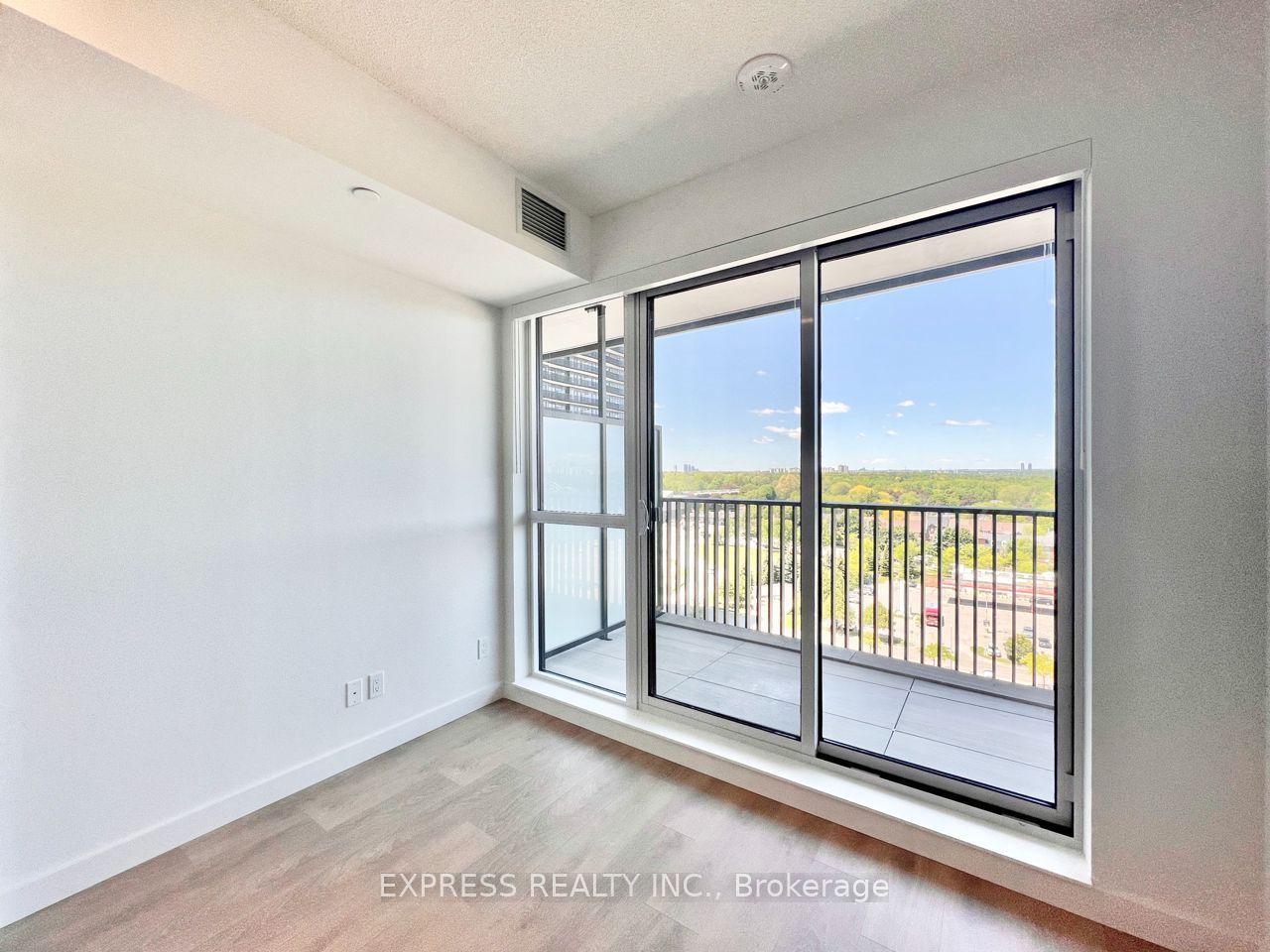 68 Esther Shiner Boulevard 1008, Toronto, ON M2K 0J6 photo 4
