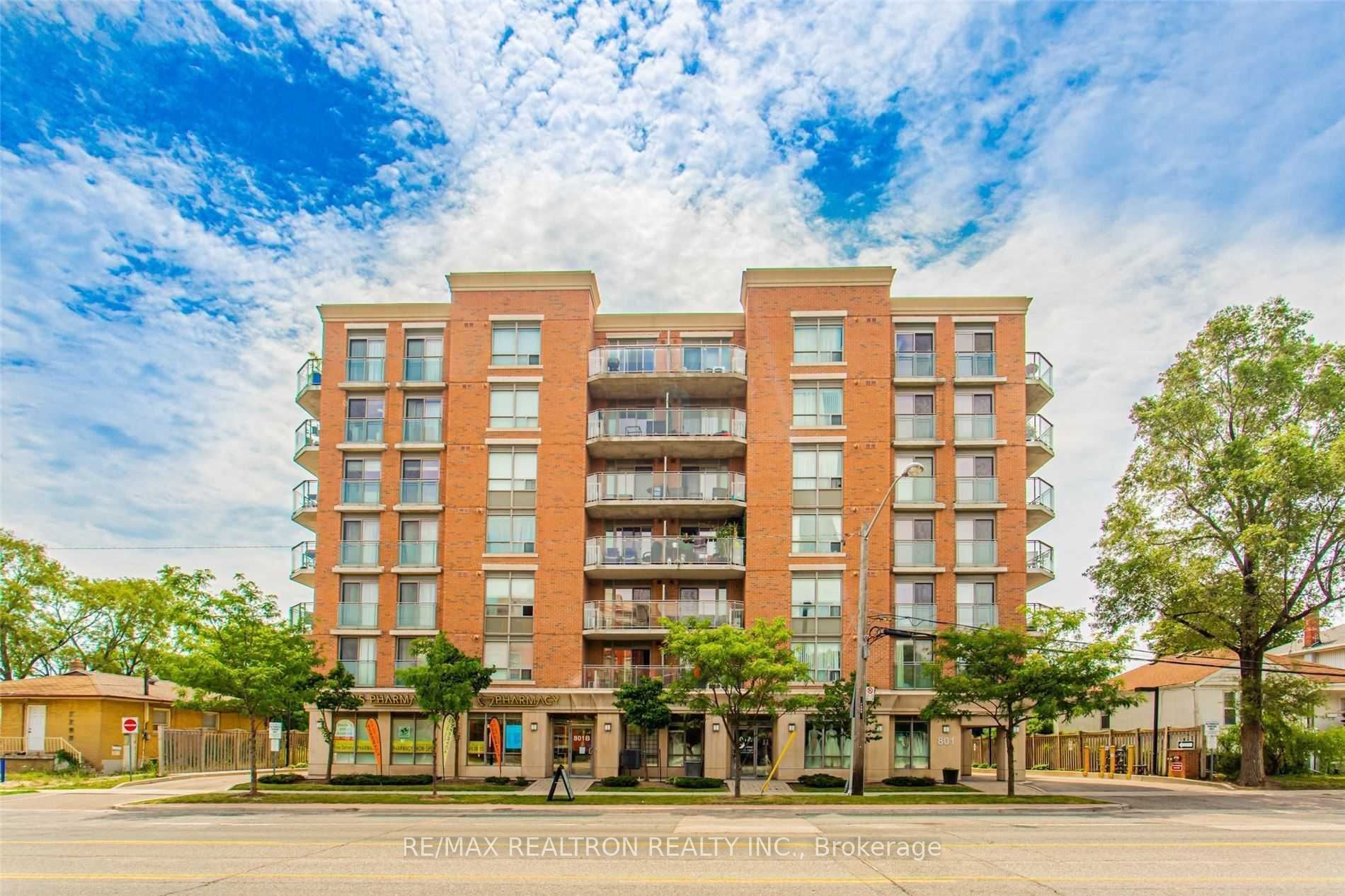 801 Sheppard Avenue W 605, Toronto, ON M3H 0A8 photo 2