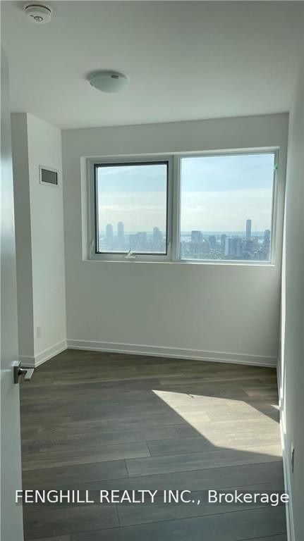 159 Wellesley Street E 2008, Toronto, ON M4Y 0H5 photo 3
