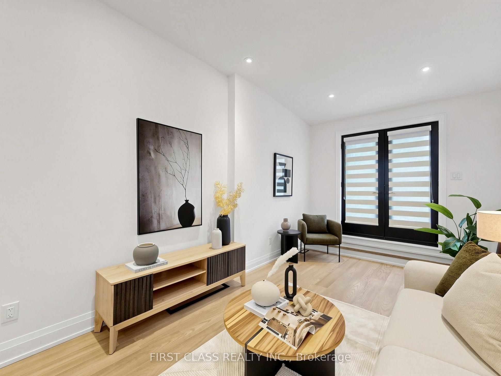 174 Manning Avenue, Toronto, ON M6J 2K5 photo 3