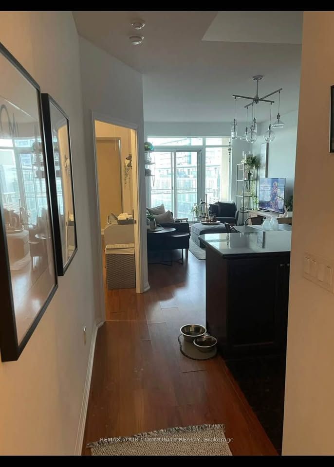 21 Grand Magazine Street 1502, Toronto, ON M5V 1B5 photo 5