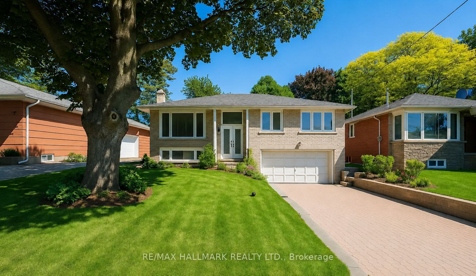 33 Sumner Heights Drive Main, Toronto, ON M2K 1Y2 photo 2