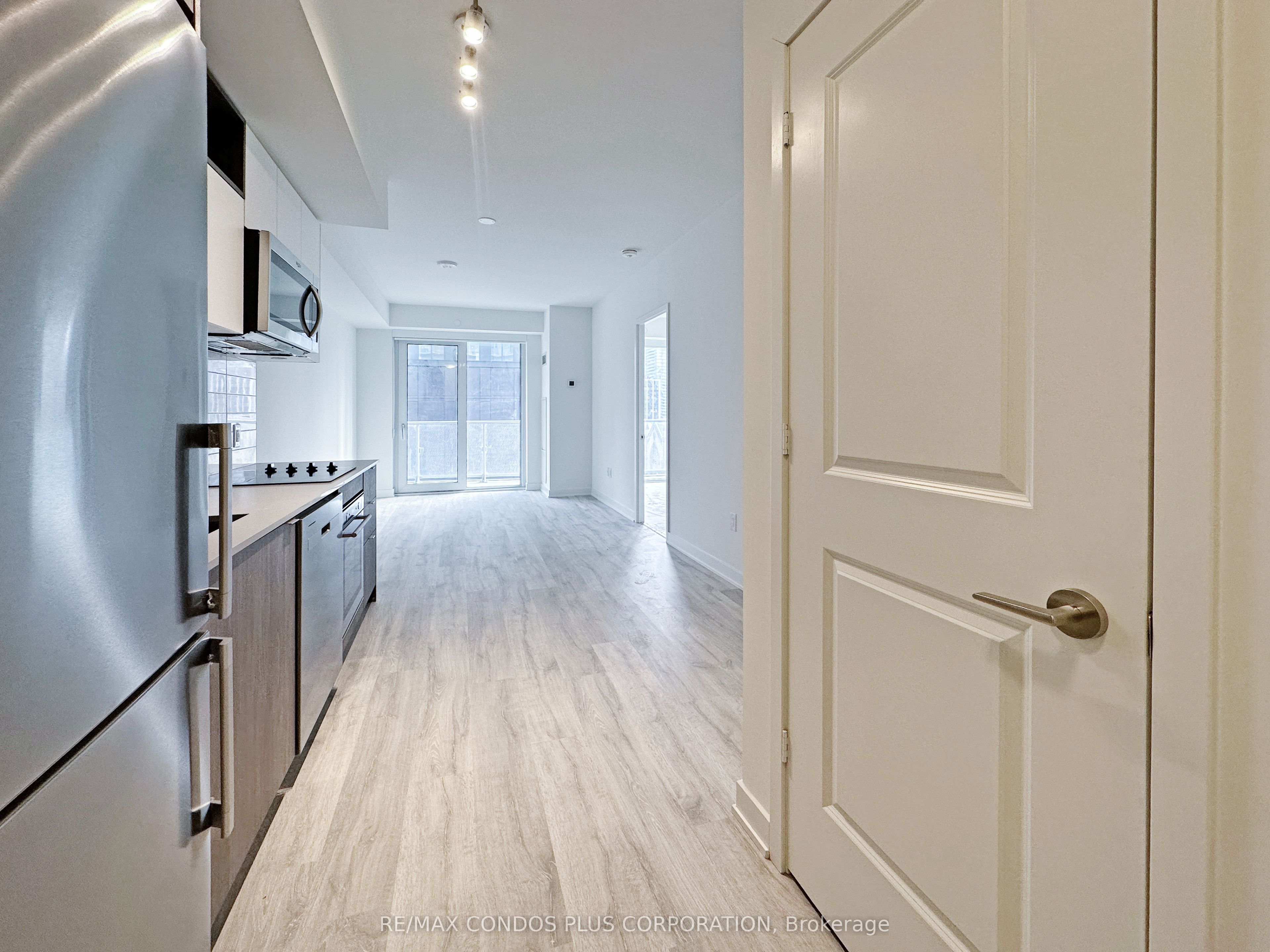 100 Dalhousie Street 808, Toronto, ON M5B 0C7 photo 5