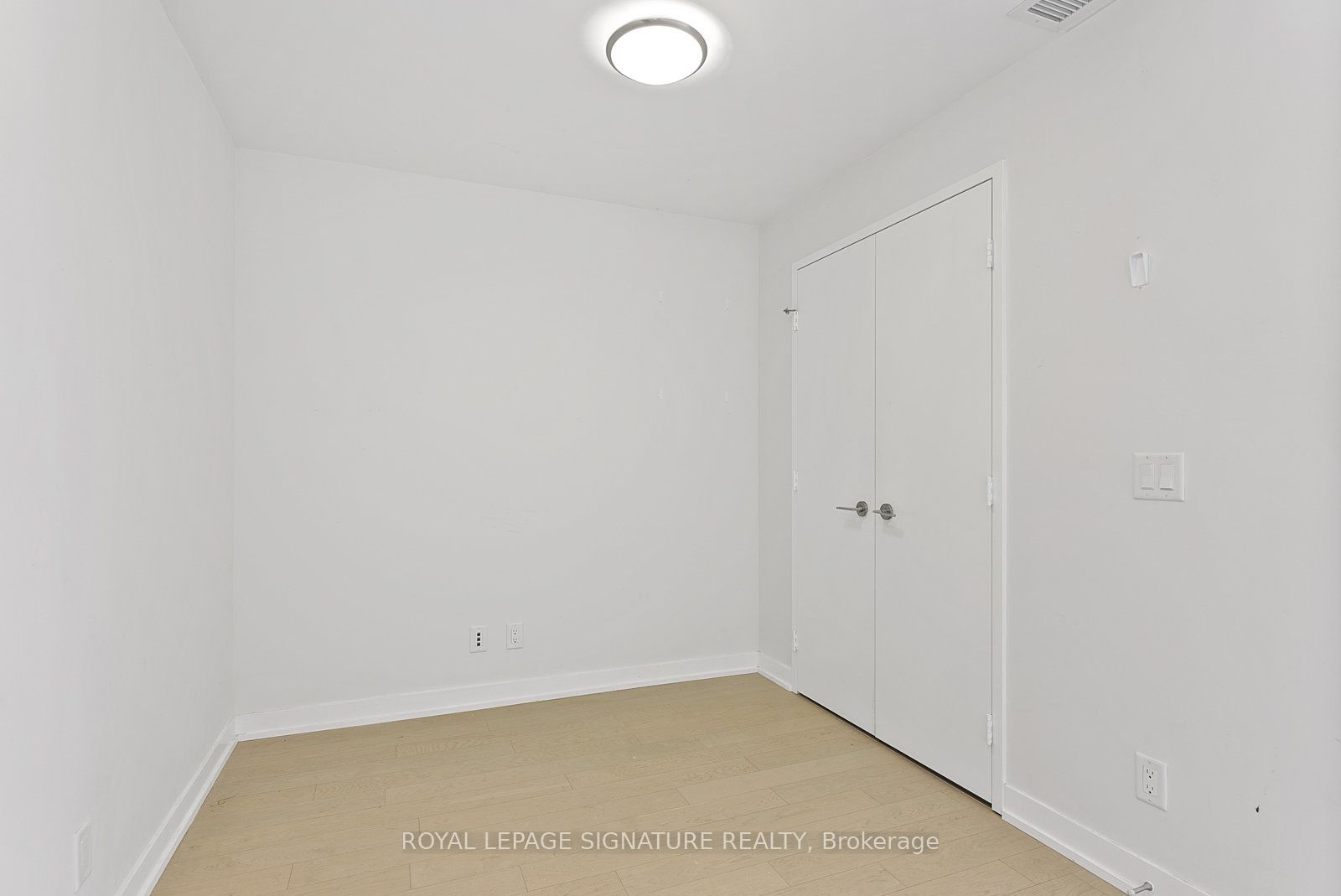 120 Bayview Avenue S308, Toronto, ON M5A 0G4 photo 4