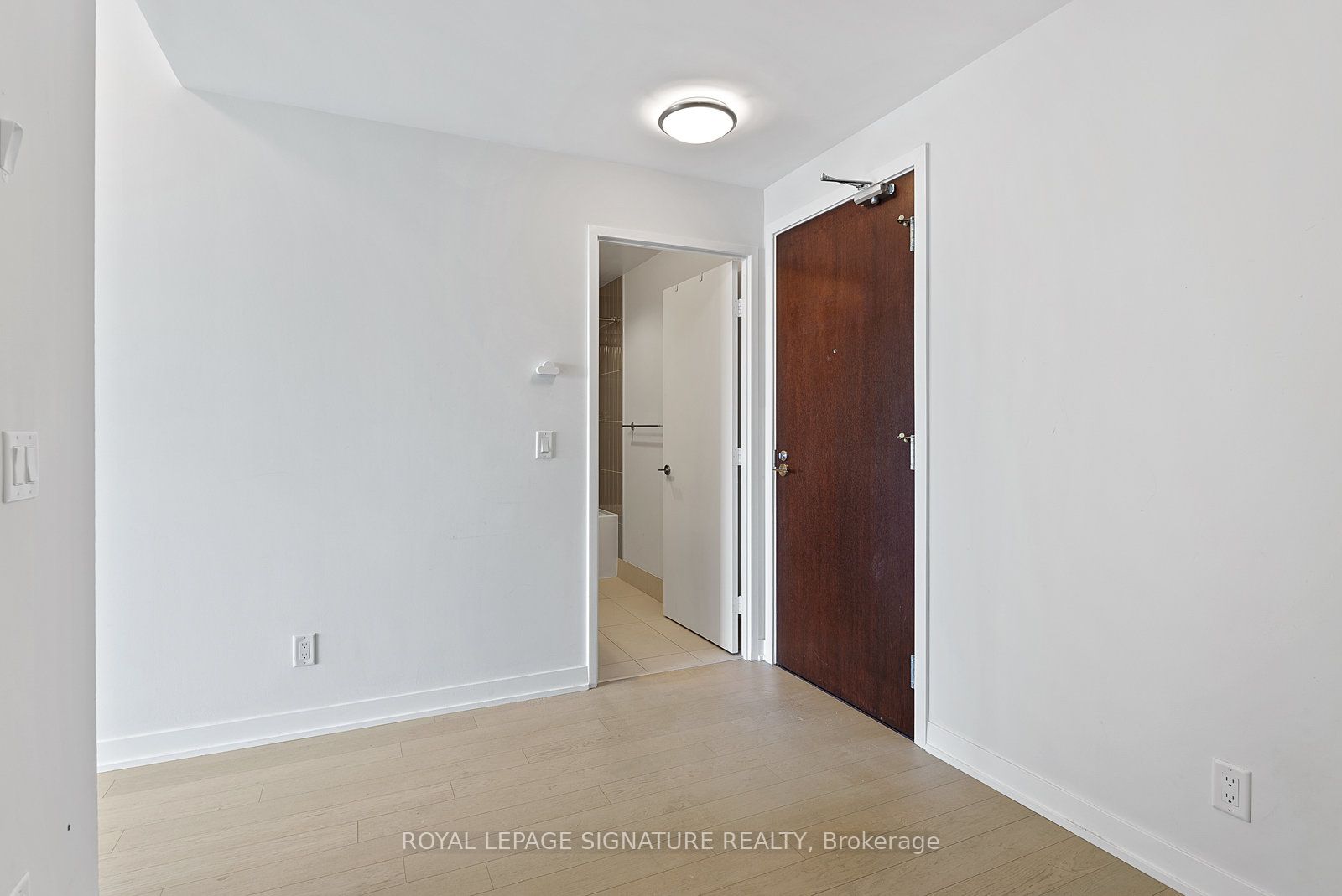120 Bayview Avenue S308, Toronto, ON M5A 0G4 photo 5