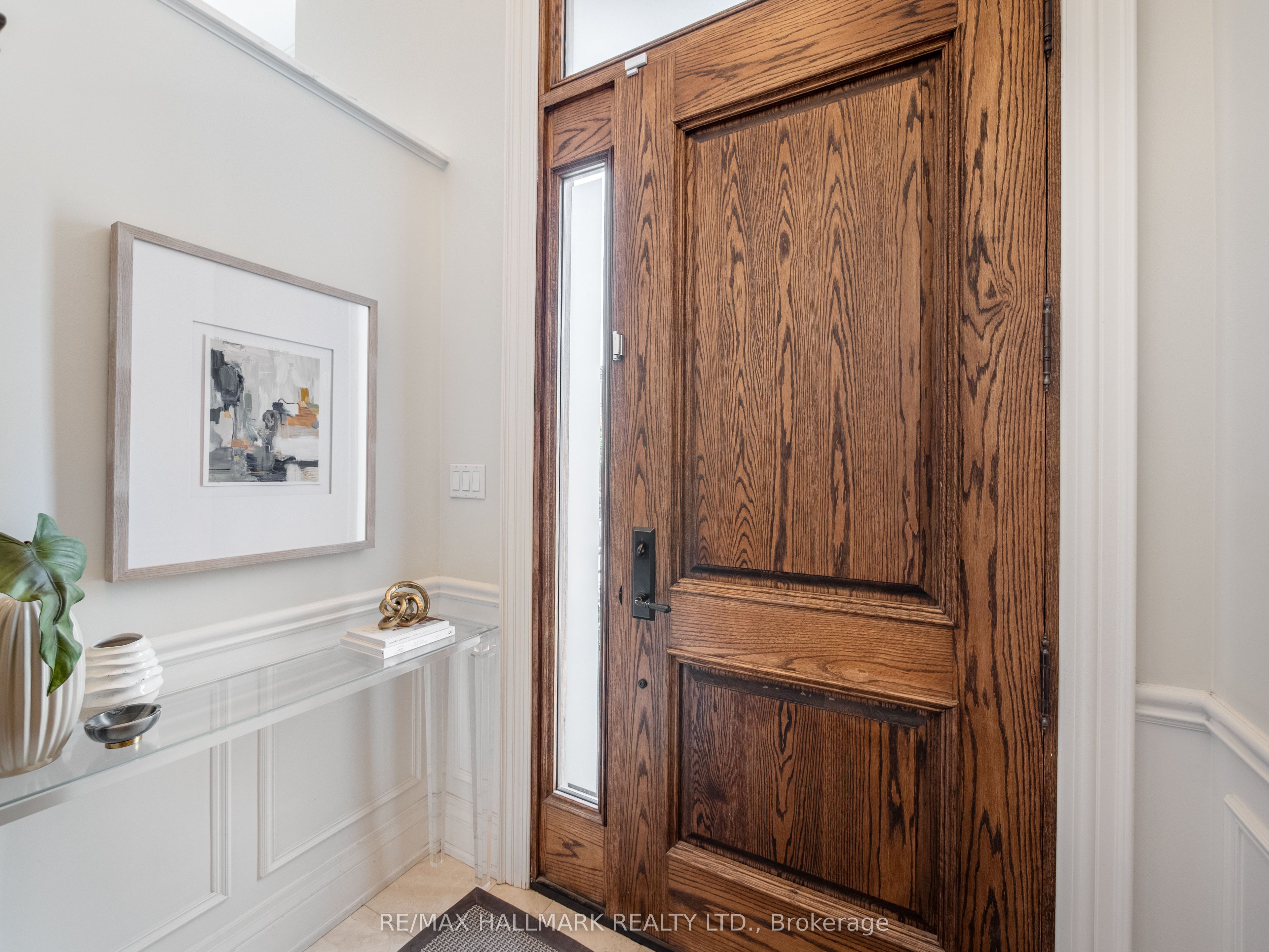 39 Glenforest Road, Toronto, ON M4N 1Z7 photo 3