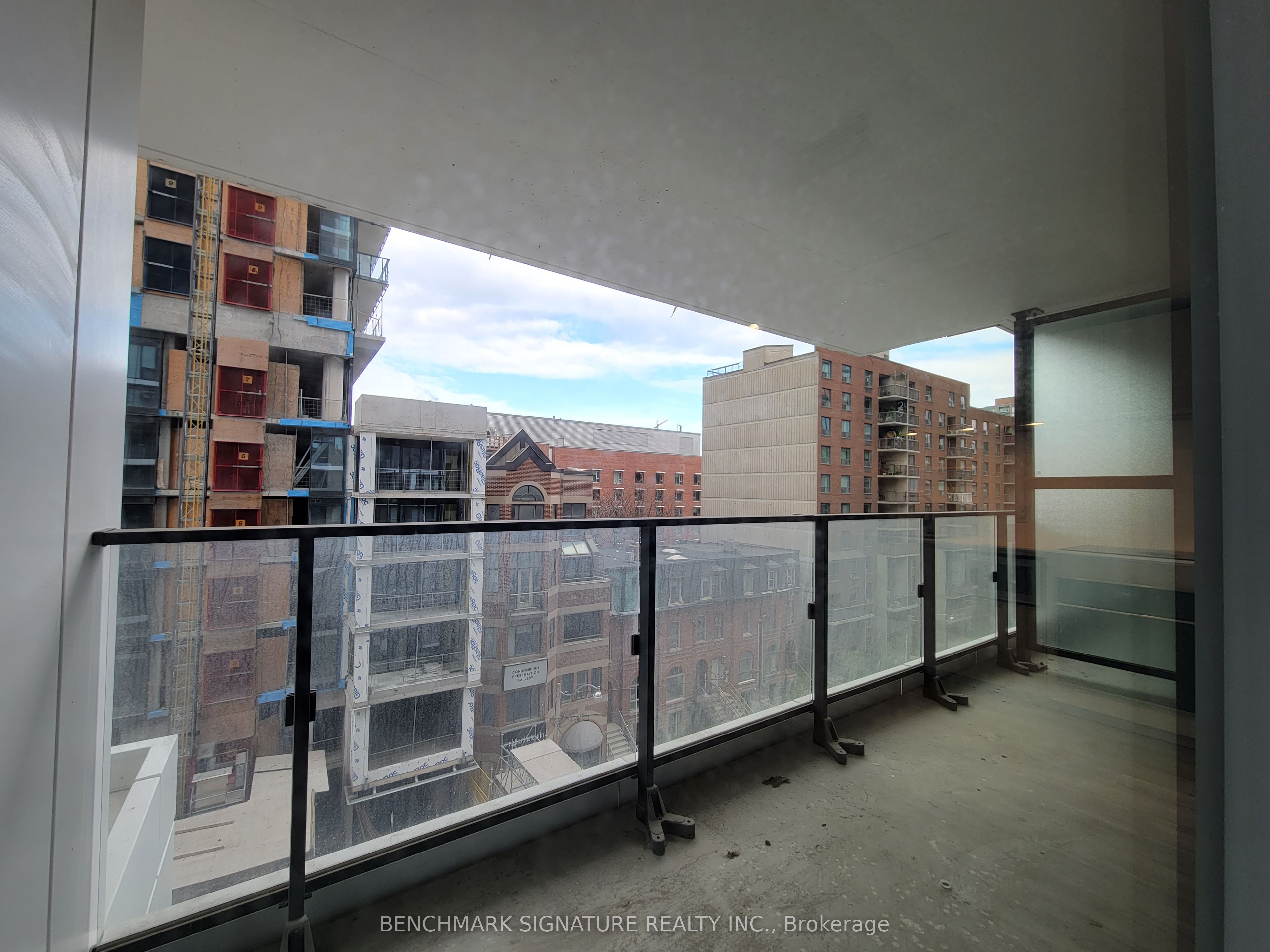 77 Shuter Street 607, Toronto, ON M5B 0B8 photo 2