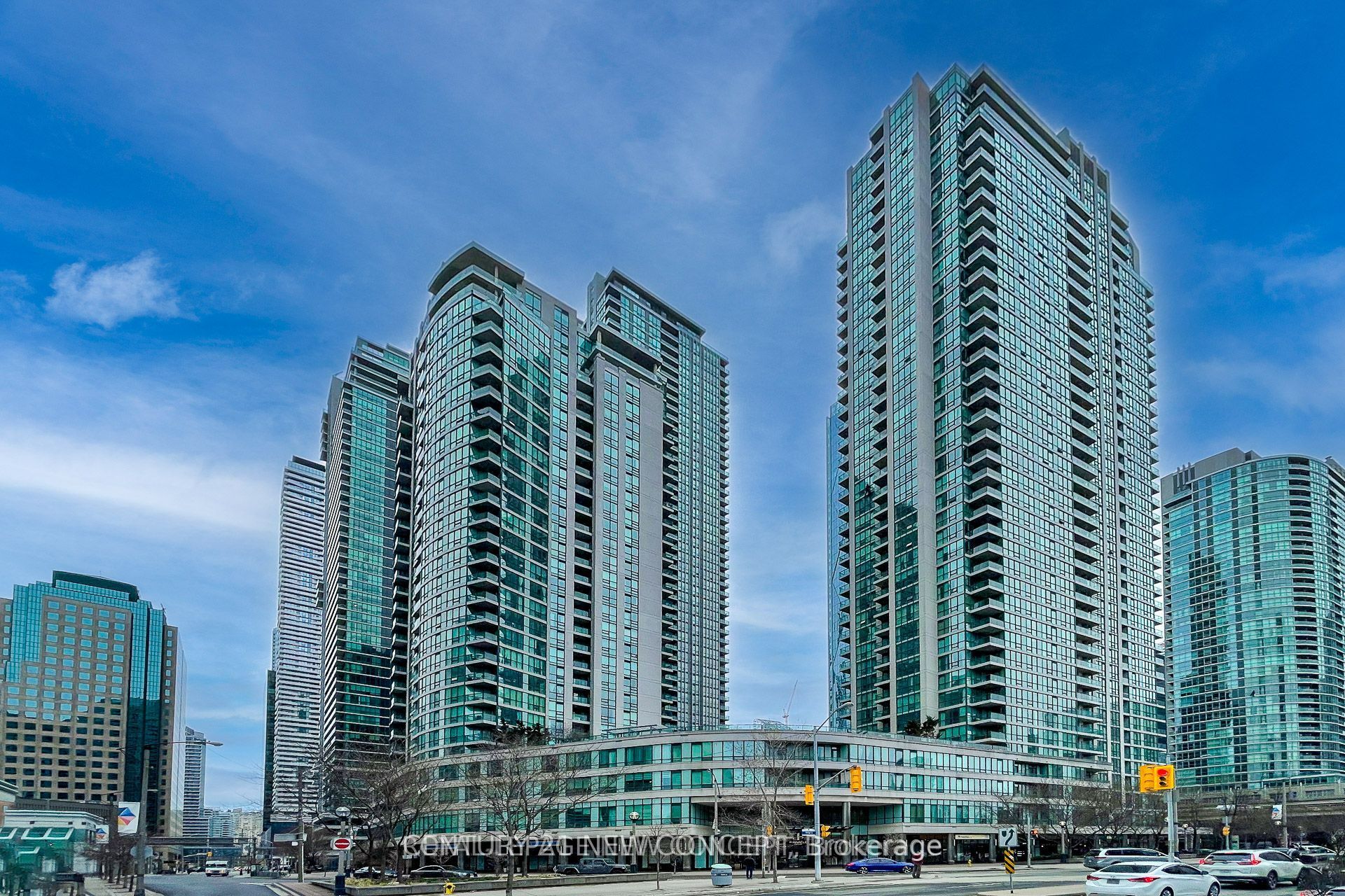 16 Yonge Street W 318, Toronto, ON M5E 2A1 photo 3