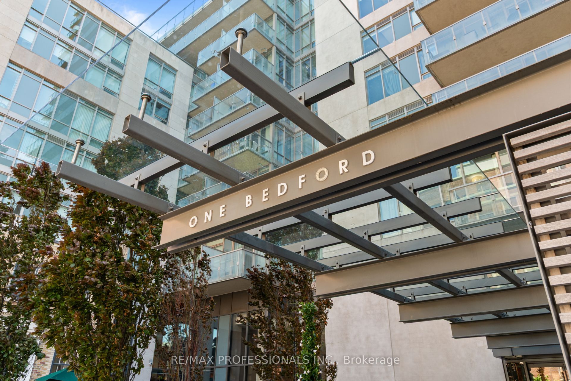 1 Bedford Road 515, Toronto, ON M5R 2B5 photo 3
