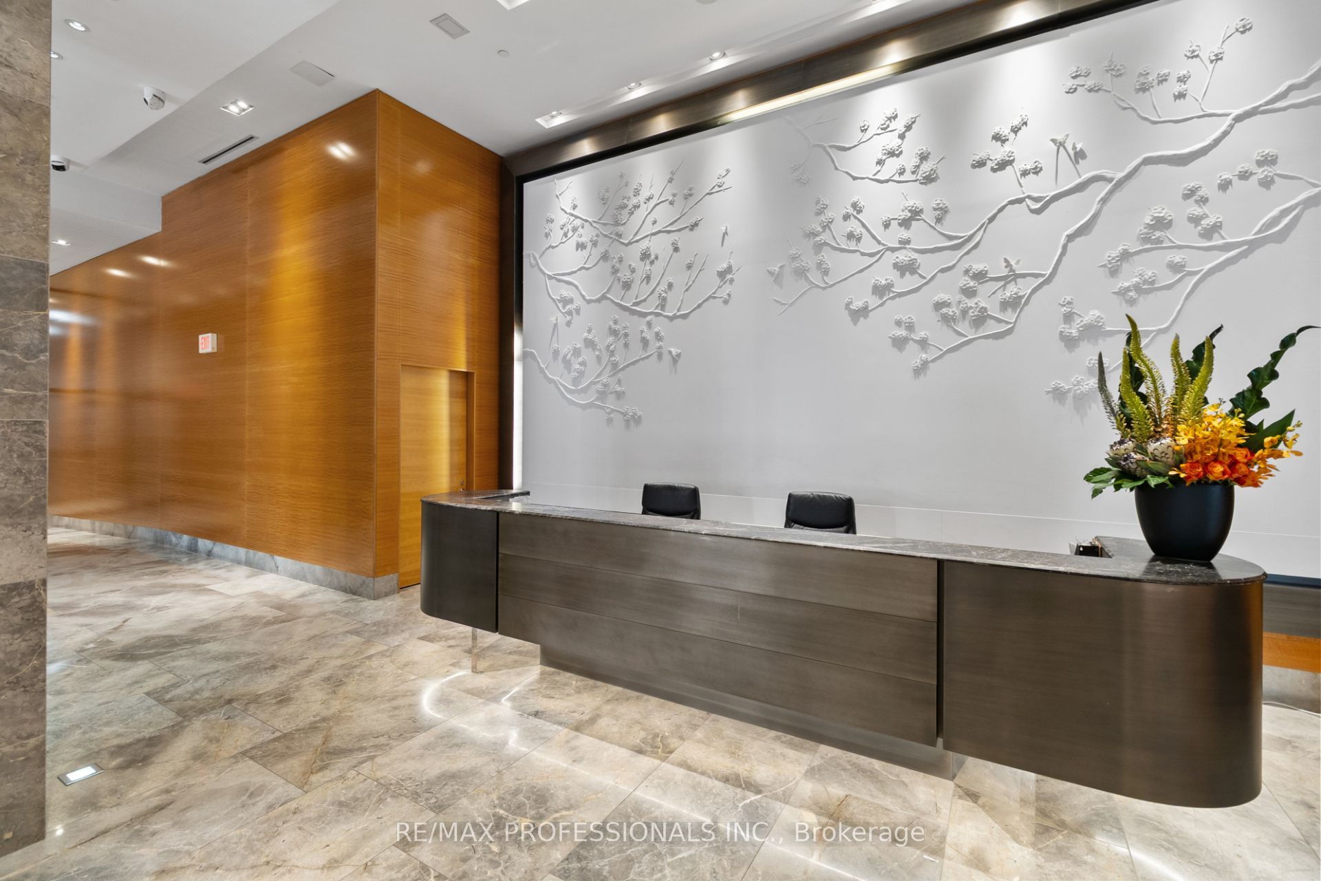 1 Bedford Road 515, Toronto, ON M5R 2B5 photo 4