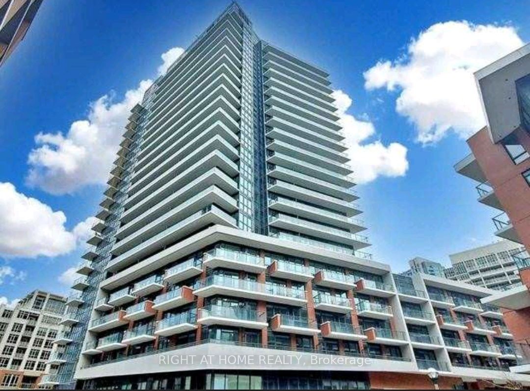 38 Iannuzzi Street 511, Toronto, ON M5V 0S2