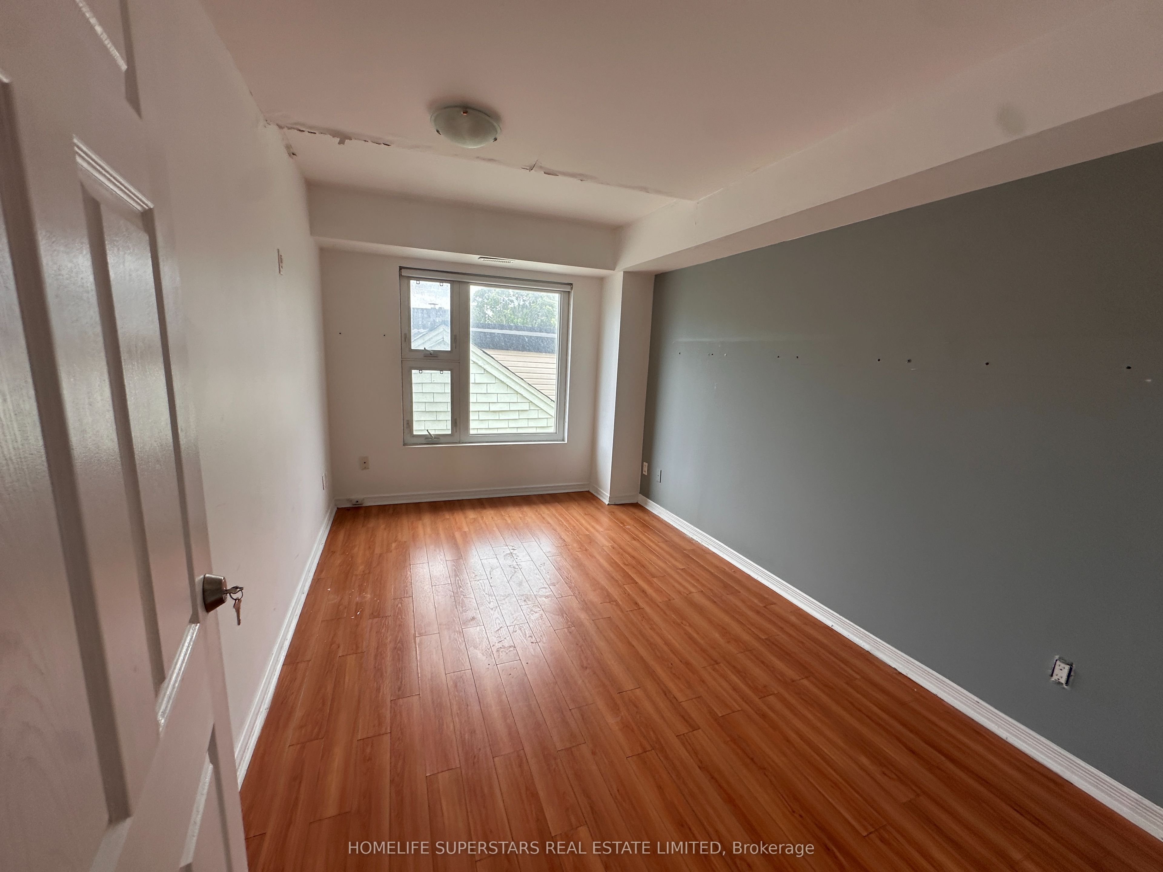 38 Kensington Place 204, Toronto, ON M5T 2J9 photo 5
