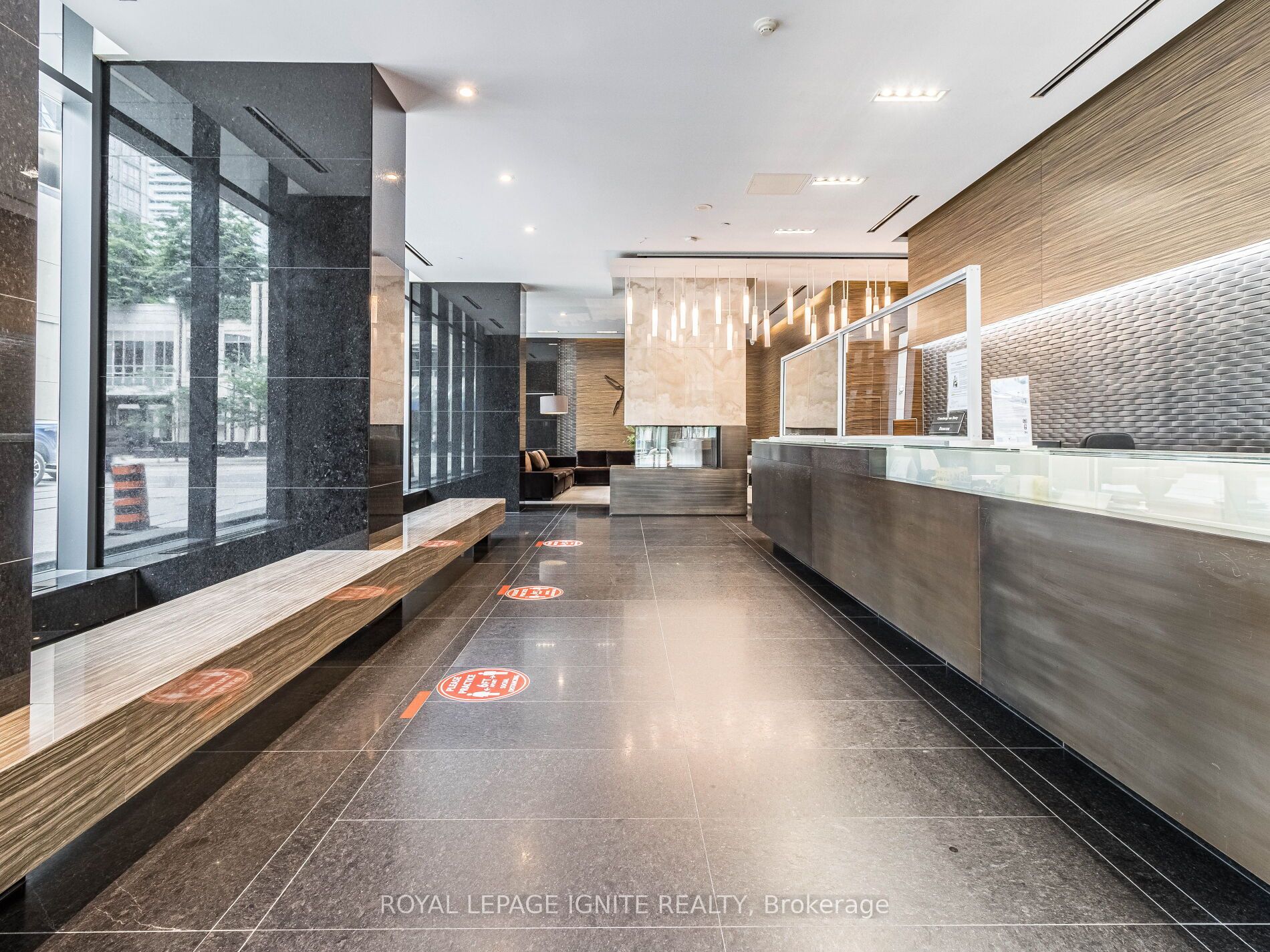 770 Bay Street 2509, Toronto, ON M5G 0A6 photo 4