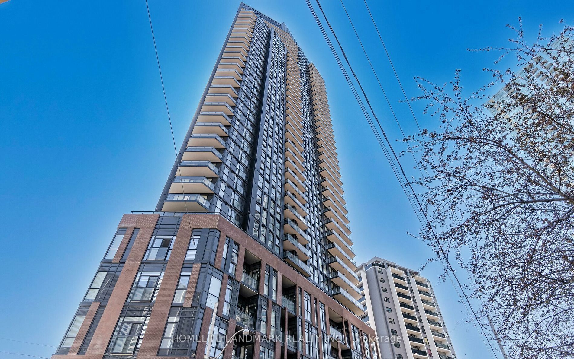 159 Wellesley Street E 602, Toronto, ON M4Y 0H5