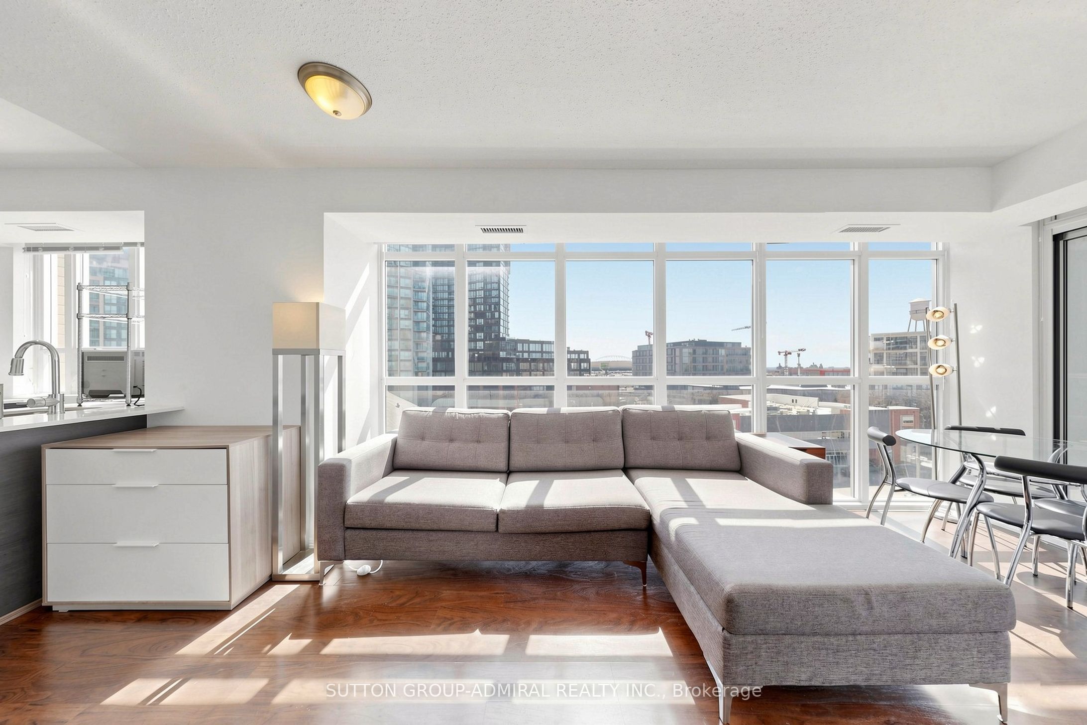 125 Western Battery Road 1910, Toronto, ON M6K 3R8 photo 3