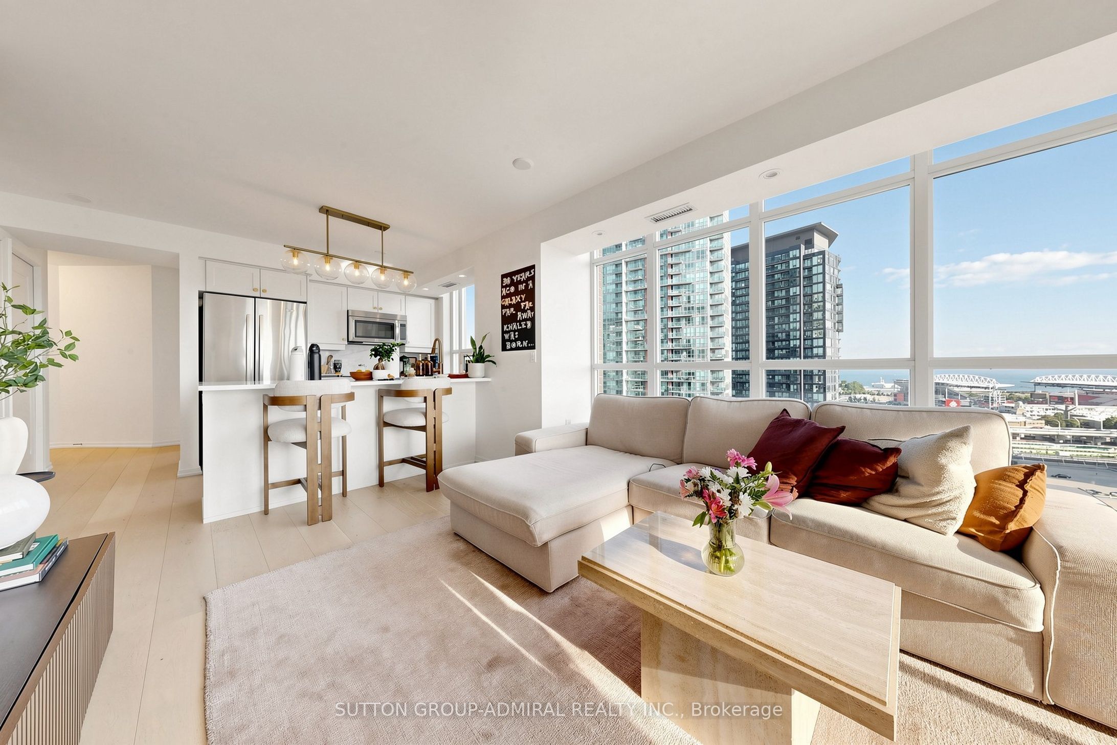 125 Western Battery Road 1910, Toronto, ON M6K 3R8 photo 4