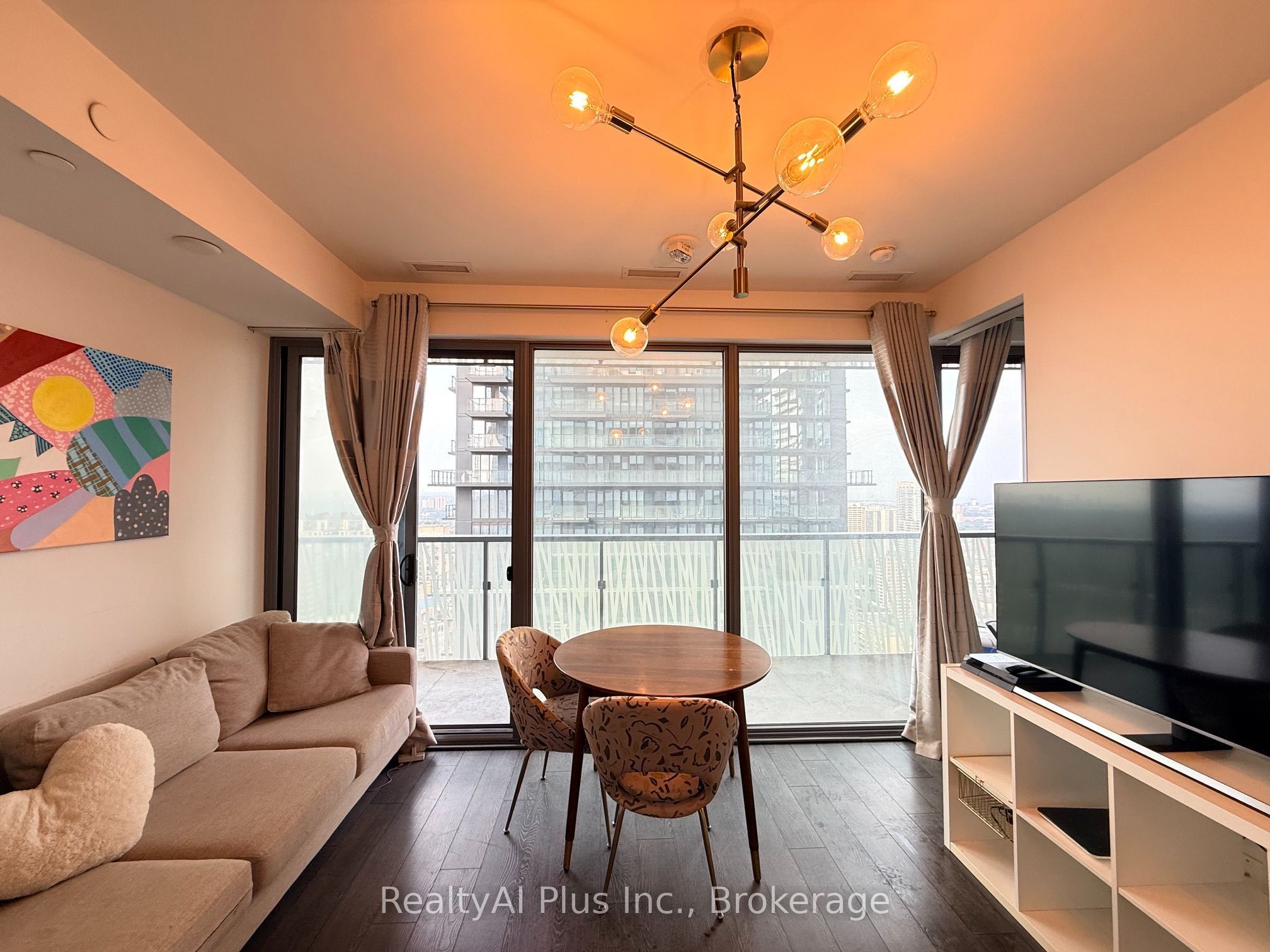 50 Charles Street E 3413, Toronto, ON M4Y 0C3 photo 3