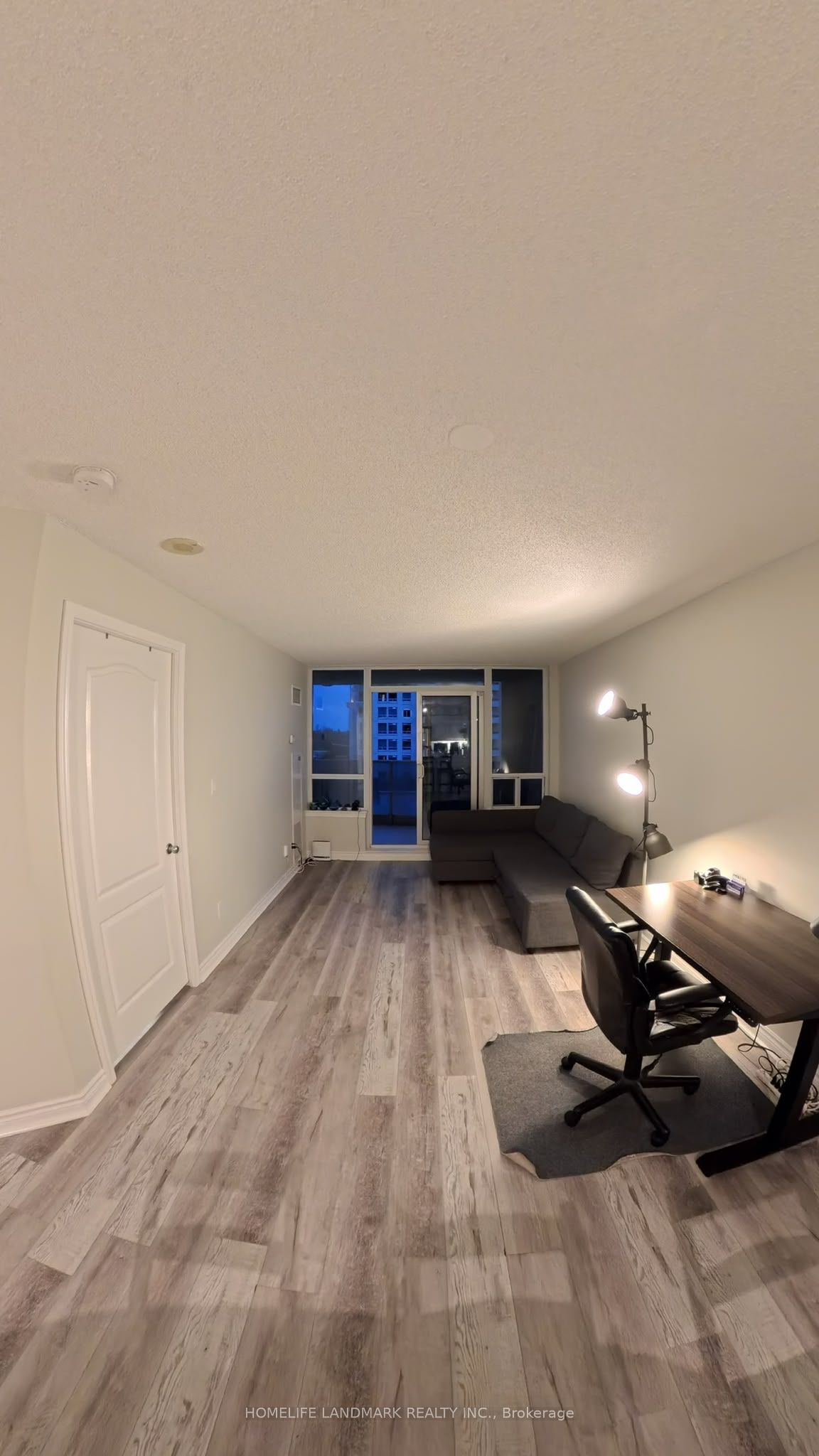 2 Rean DR Drive 710, Toronto, ON M2K 3B8
