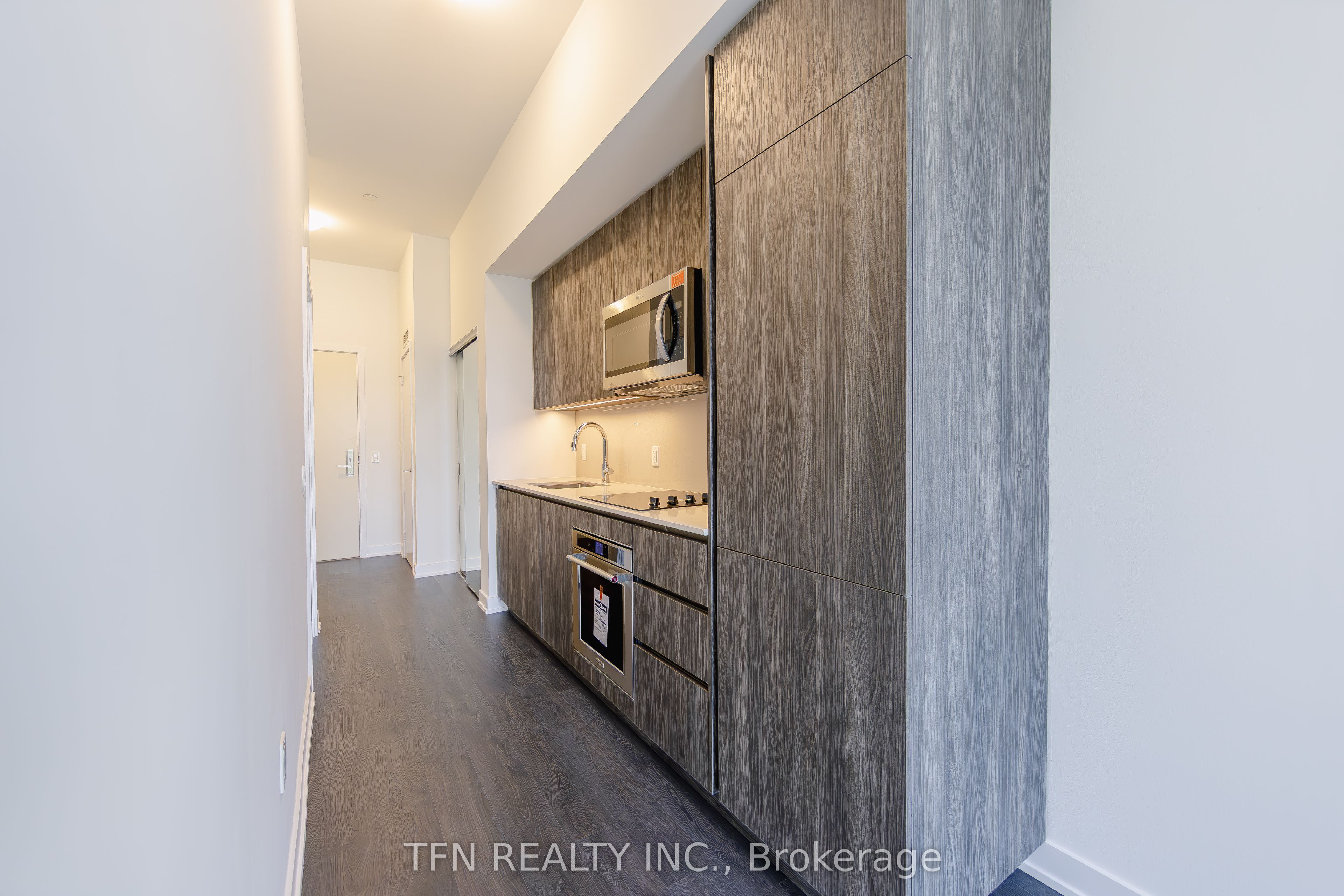 15 Richardson Street 513, Toronto, ON M5A 0Y5