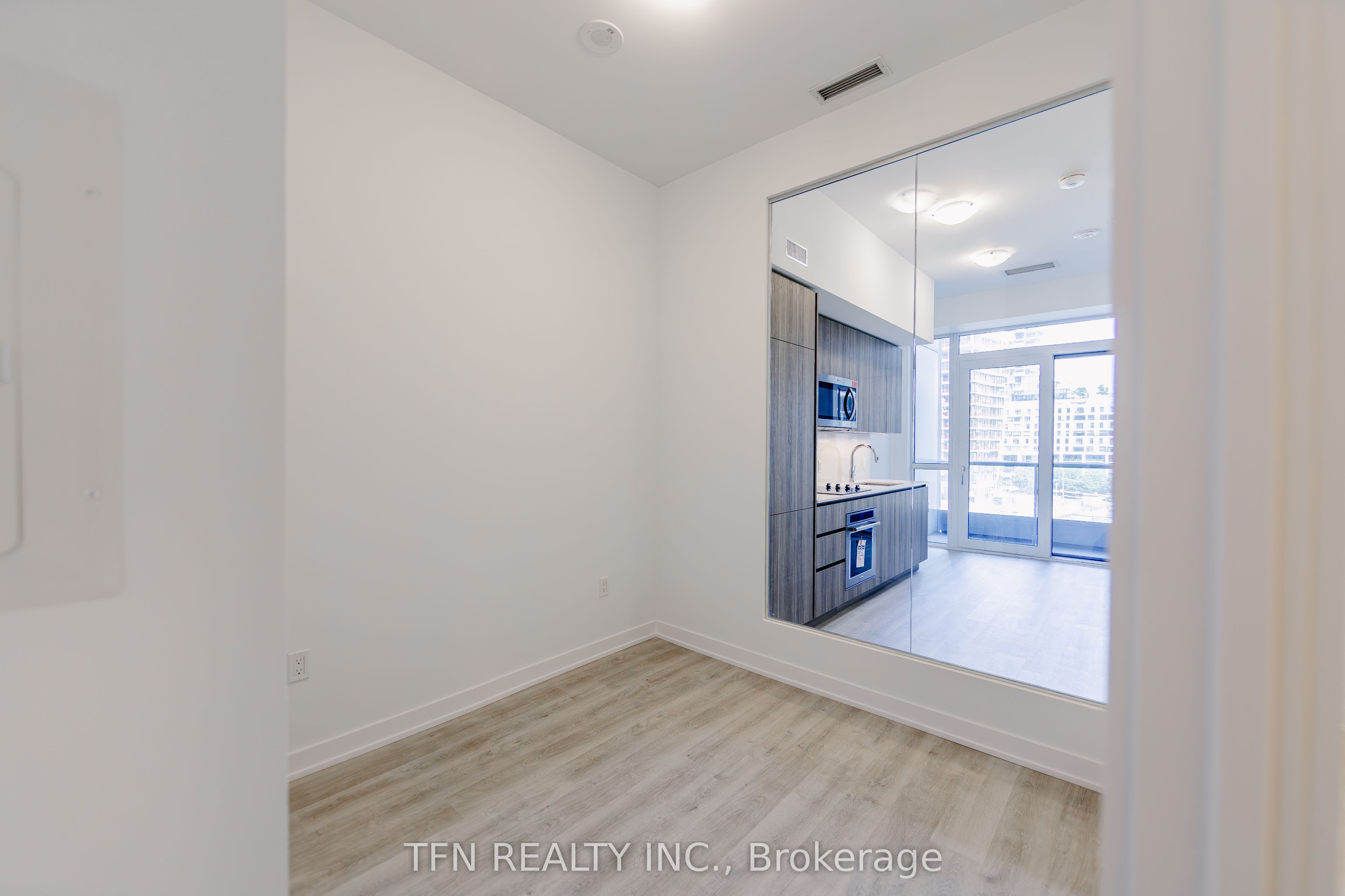 15 Richardson Street 514, Toronto, ON M5A 0Y5 photo 5