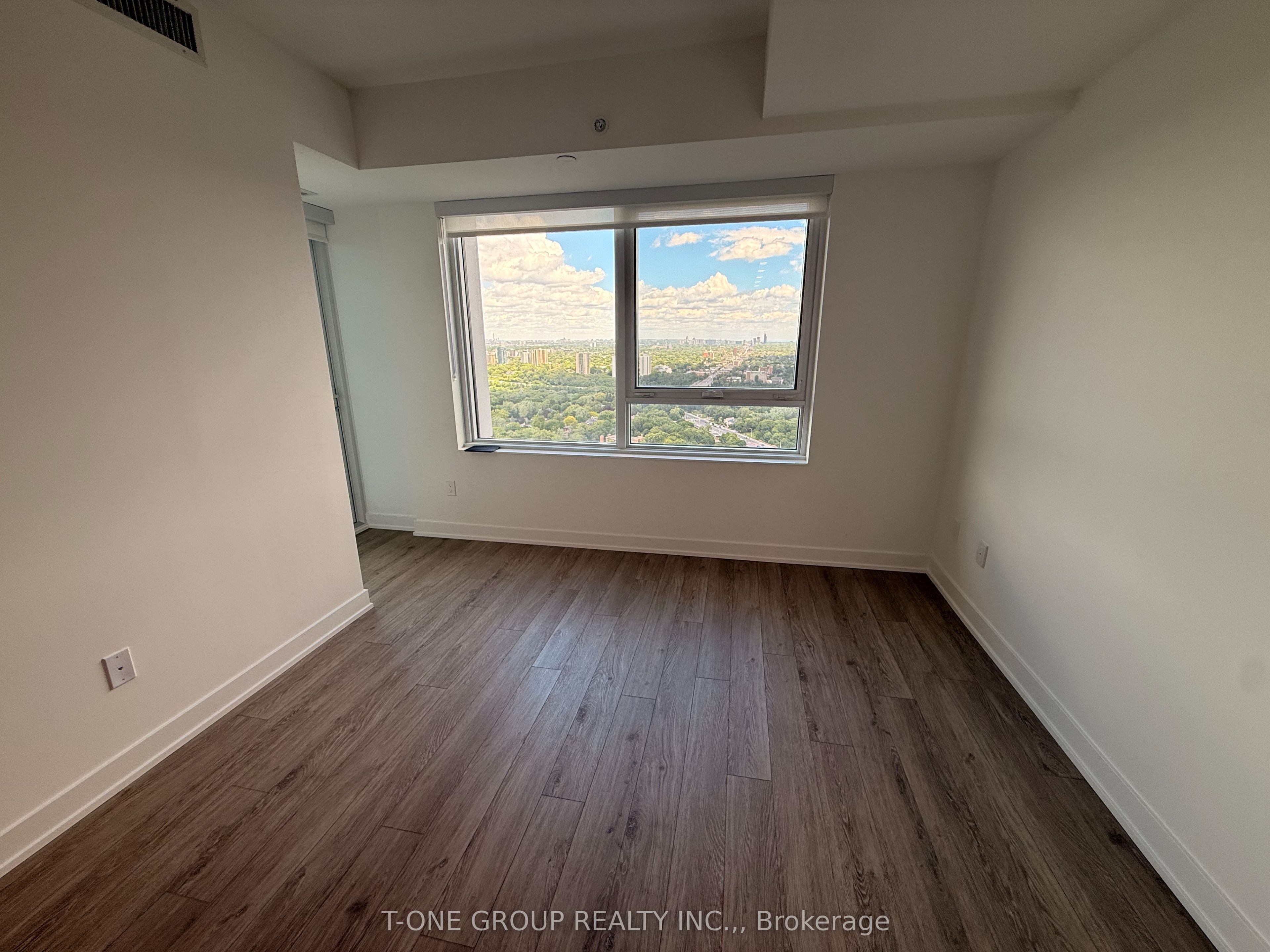 609 Sherbourne Street E 3708, Toronto, ON M4X 0A4 photo 5