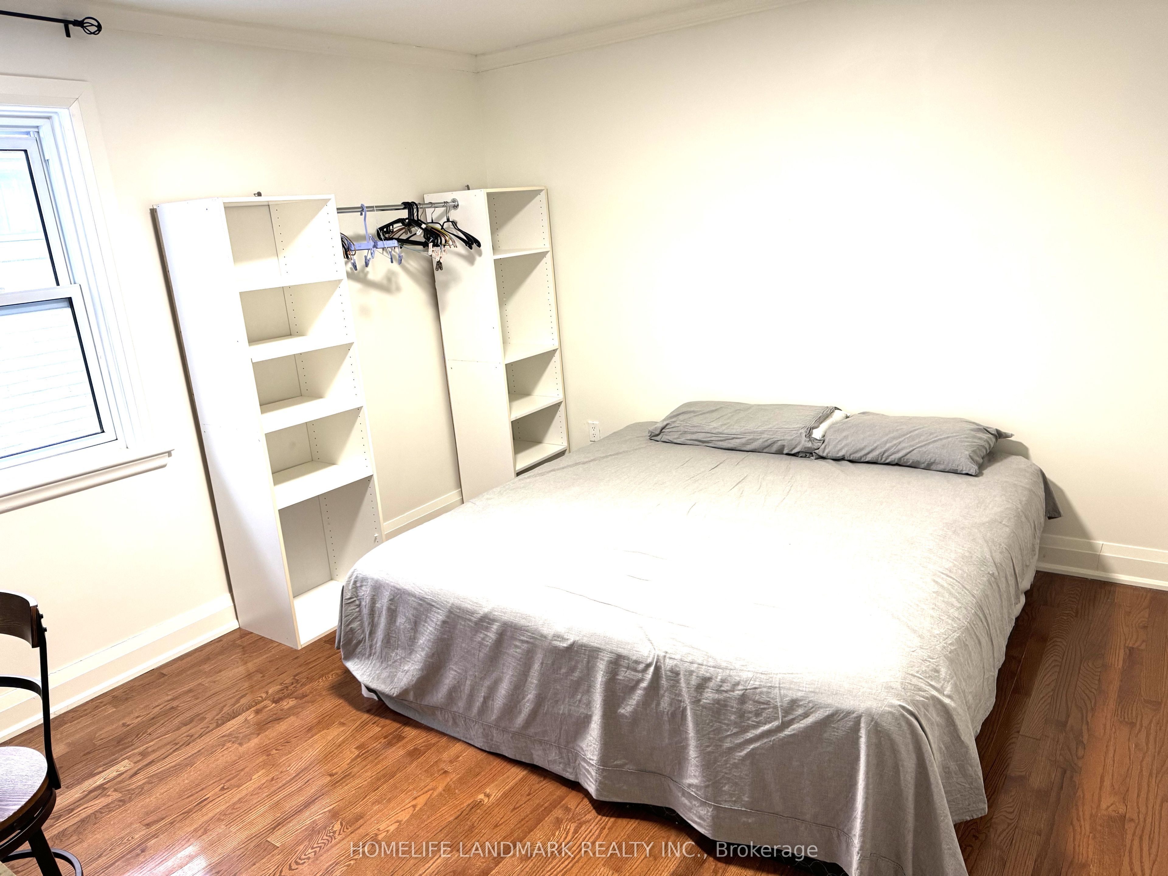 95 Poyntz Avenue, Toronto, ON M2N 1J3