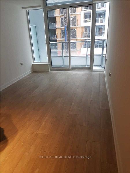 576 FRONT Street W 420E, Toronto, ON M5V 0P8 photo 5