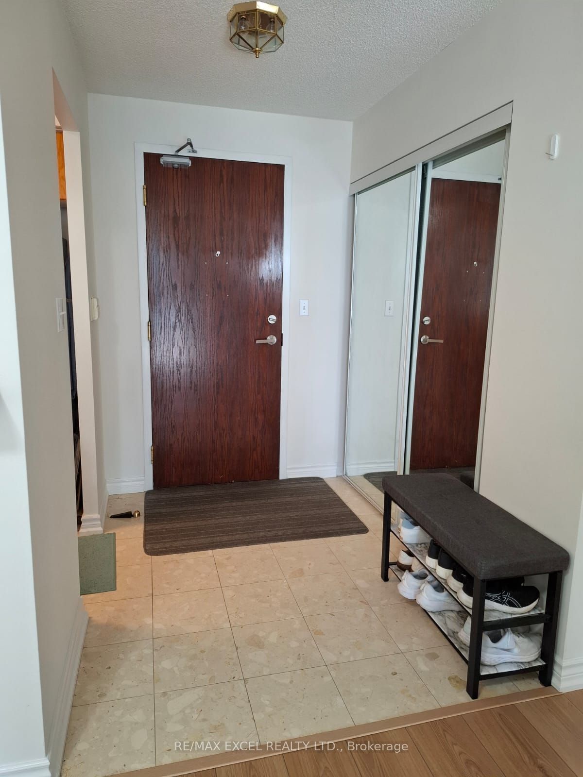 39 Pemberton Avenue 902, Toronto, ON M2M 4L6 photo 4
