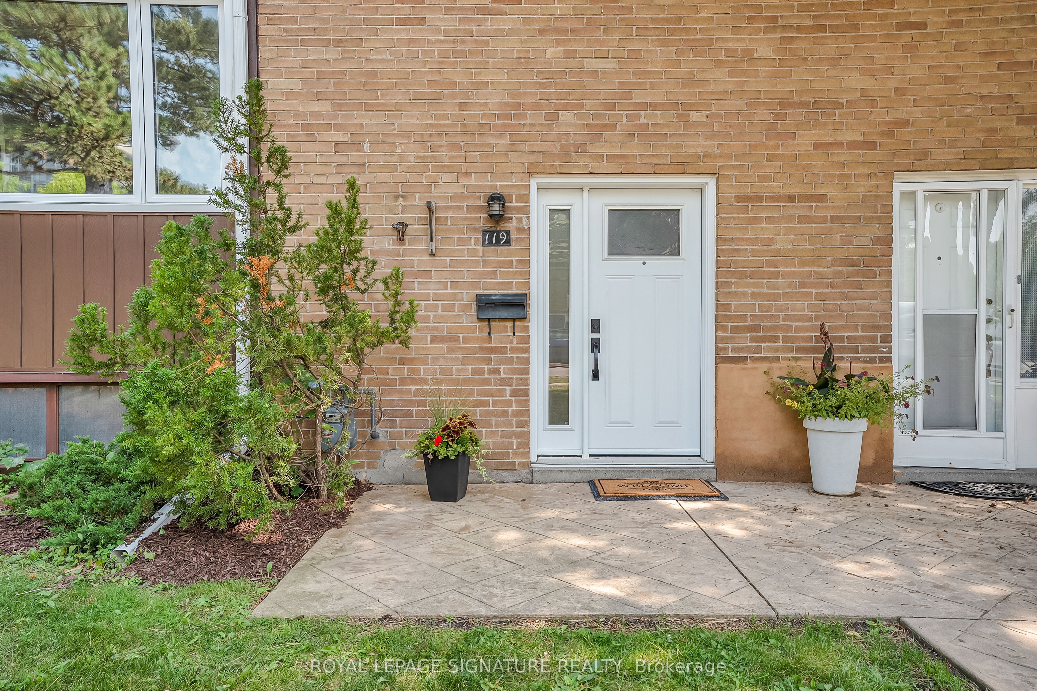 119 Southill Drive 10, Toronto, ON M3C 2H9 photo 2