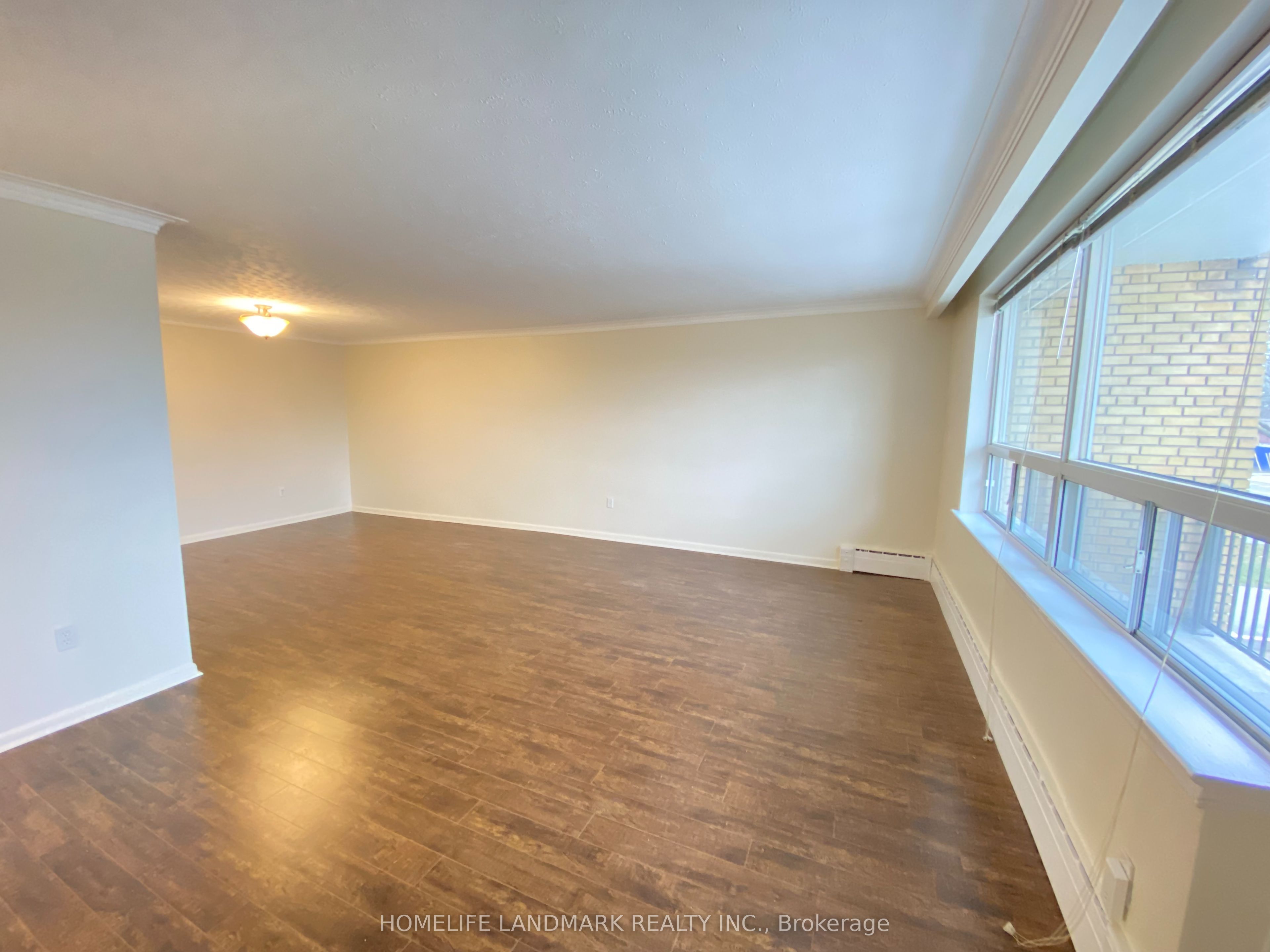240 Wilmington Avenue Unit 2, Toronto, ON M3H 5K3 photo 5