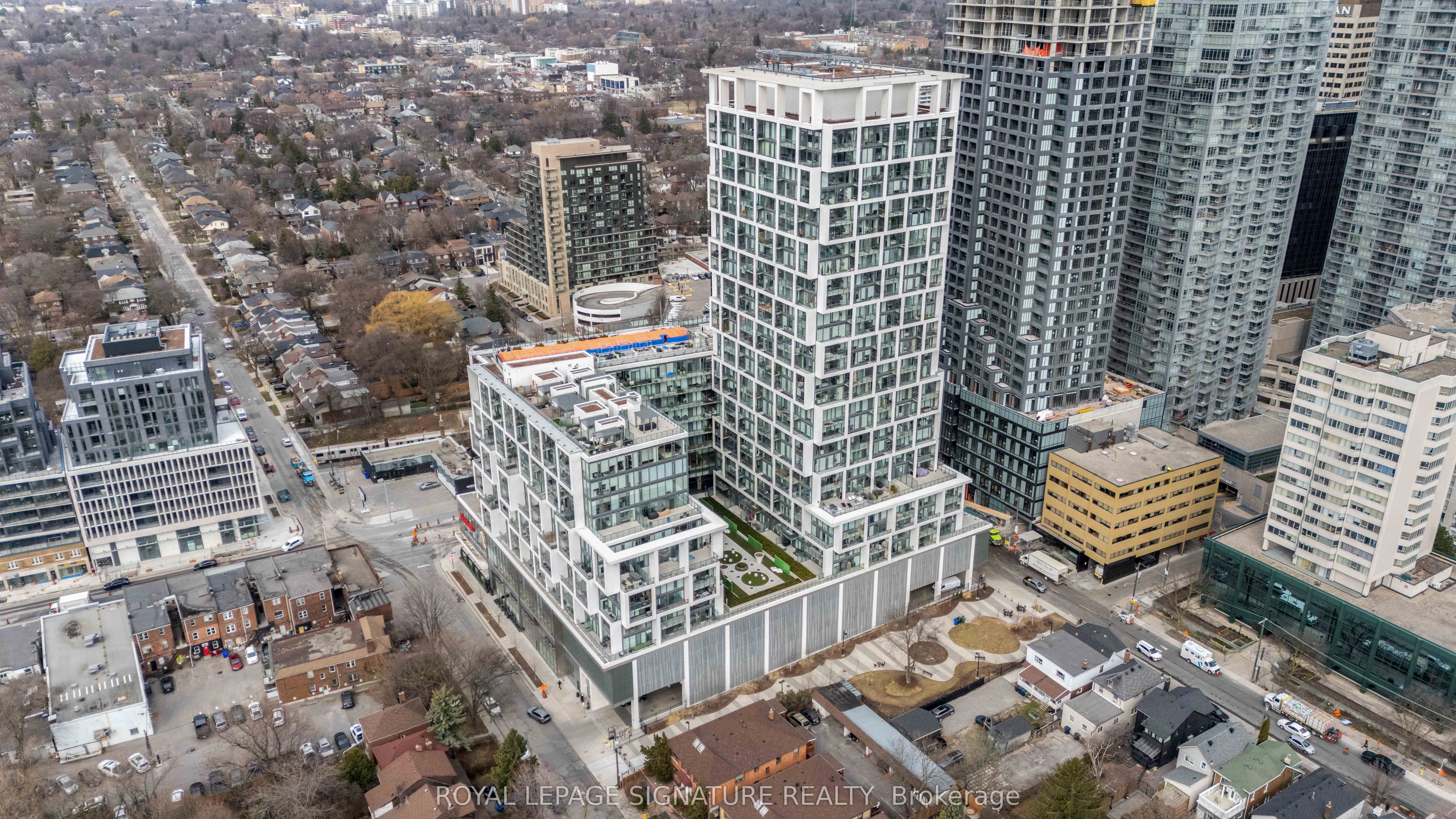 5 Soudan Avenue 1629, Toronto, ON M4S 0B1 photo 3