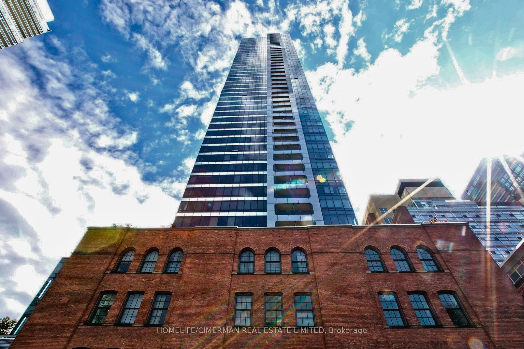 5 St Joseph Street 3404, Toronto, ON M4Y 1J6 photo 3